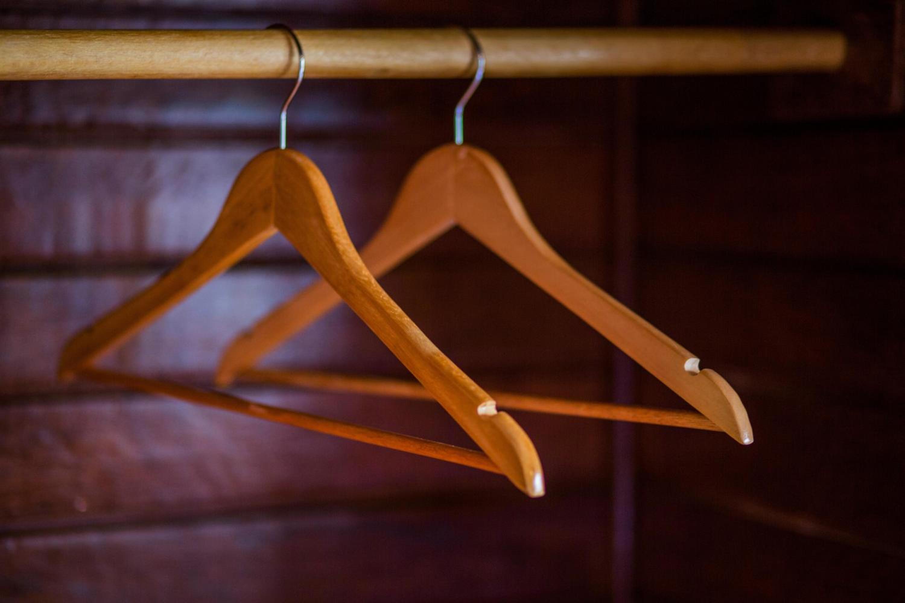 Samanta Huts