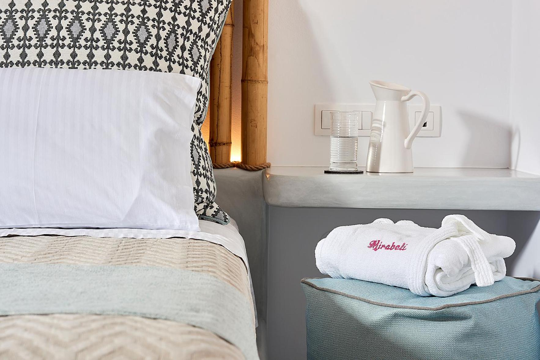 Mirabeli Apartments & Suites