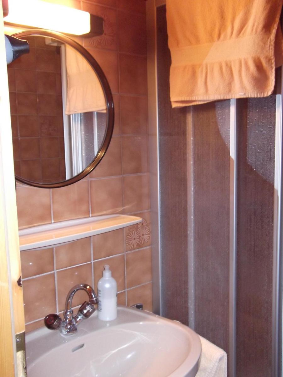 Photo 52