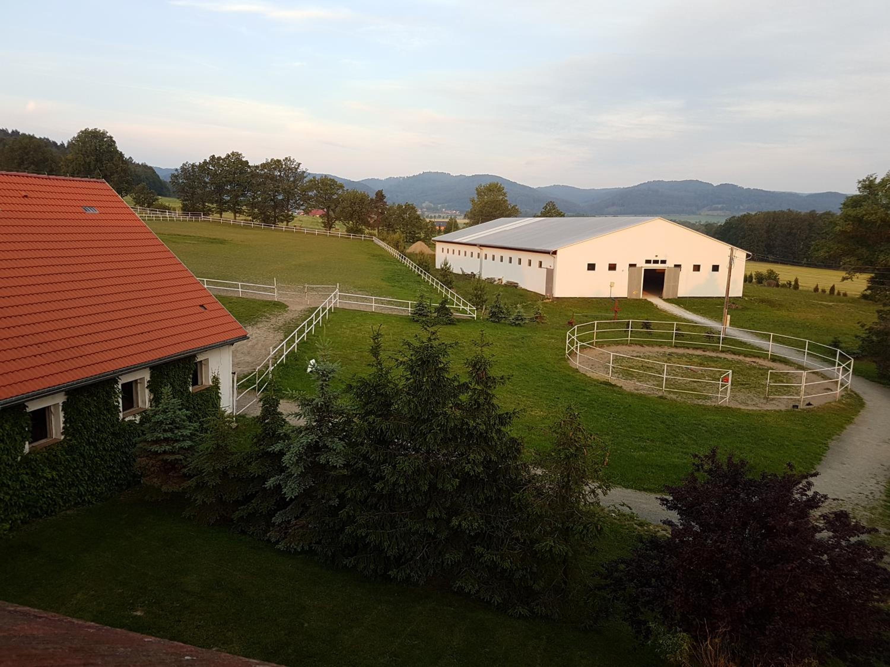 Folwark Leszczynówka view 3