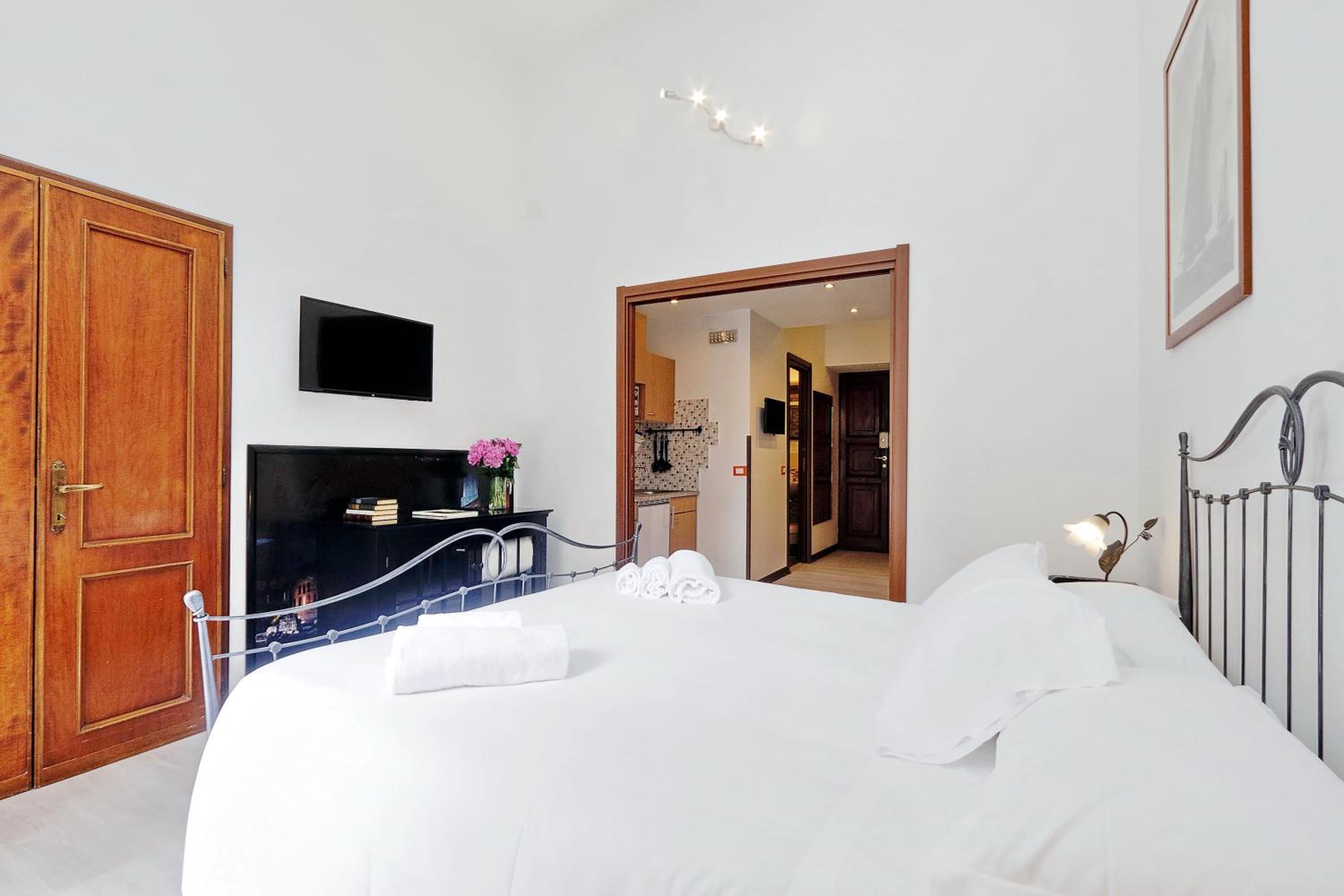4BNB - Cavour Square Apartment