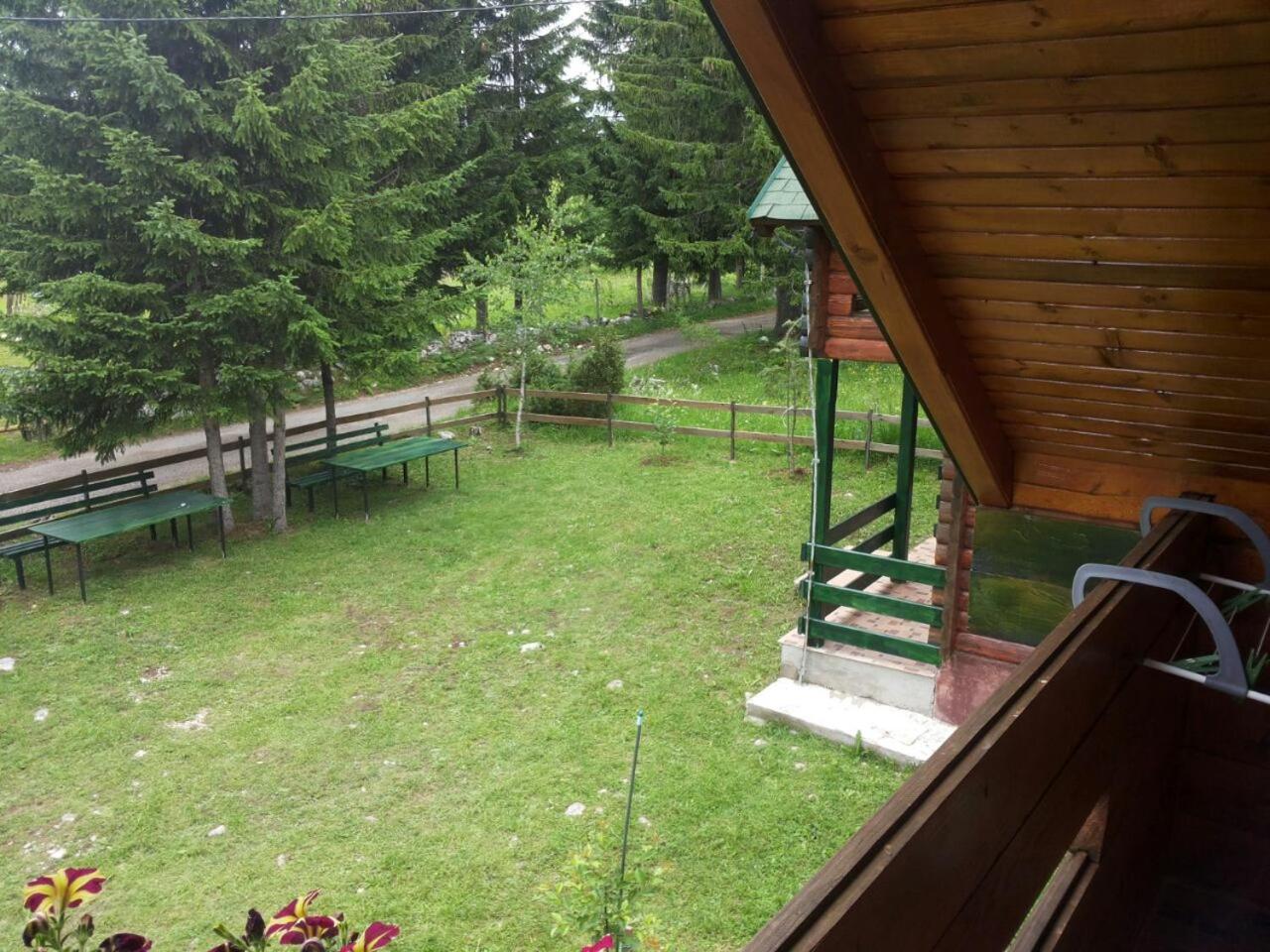 Photo 43