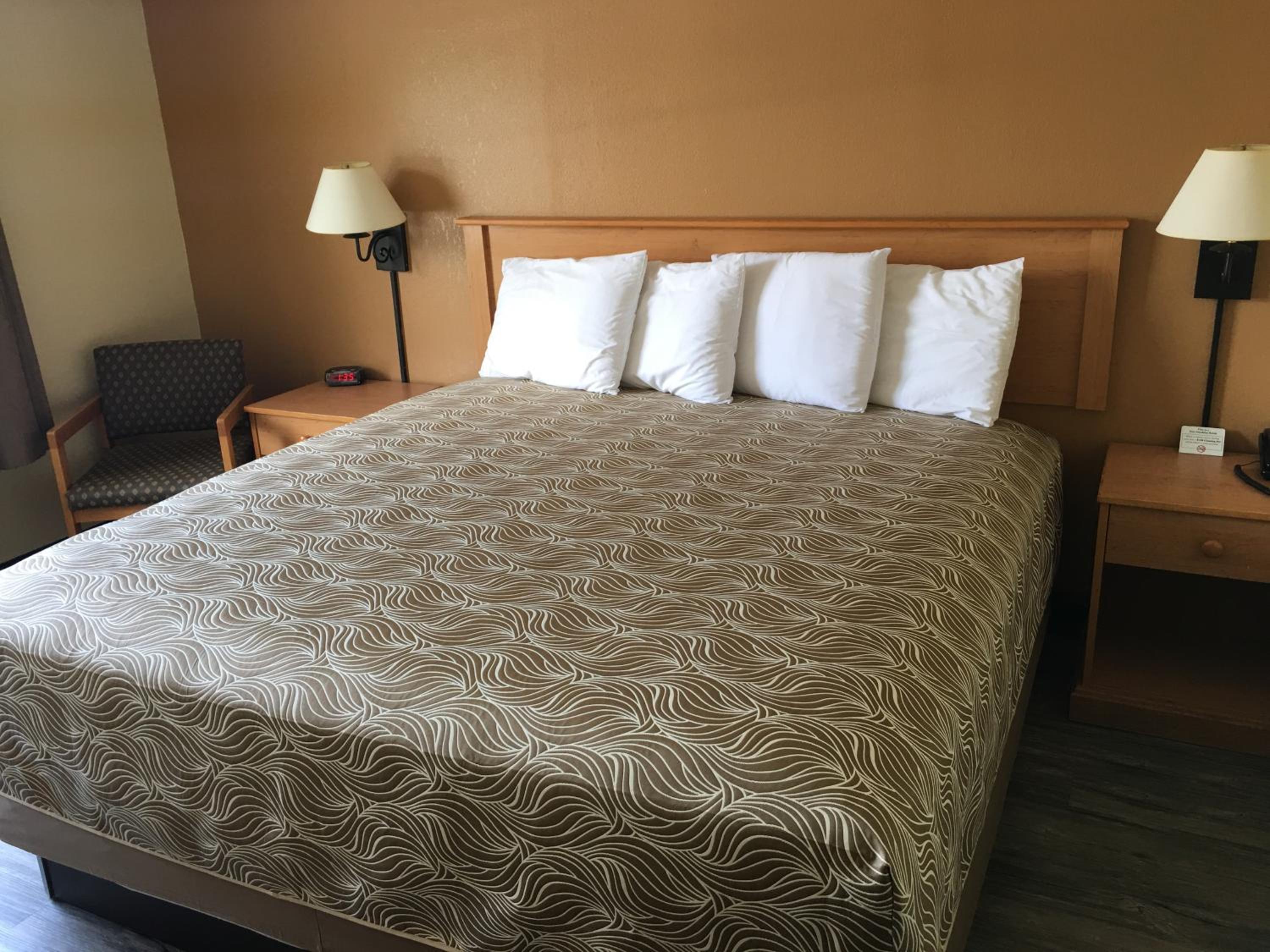 Hometown Inn-Soddy Daisy view 4