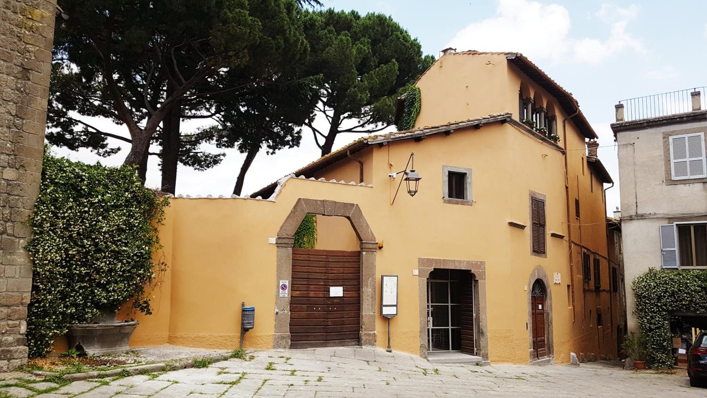 B&B A Piazza del Gesù view 3