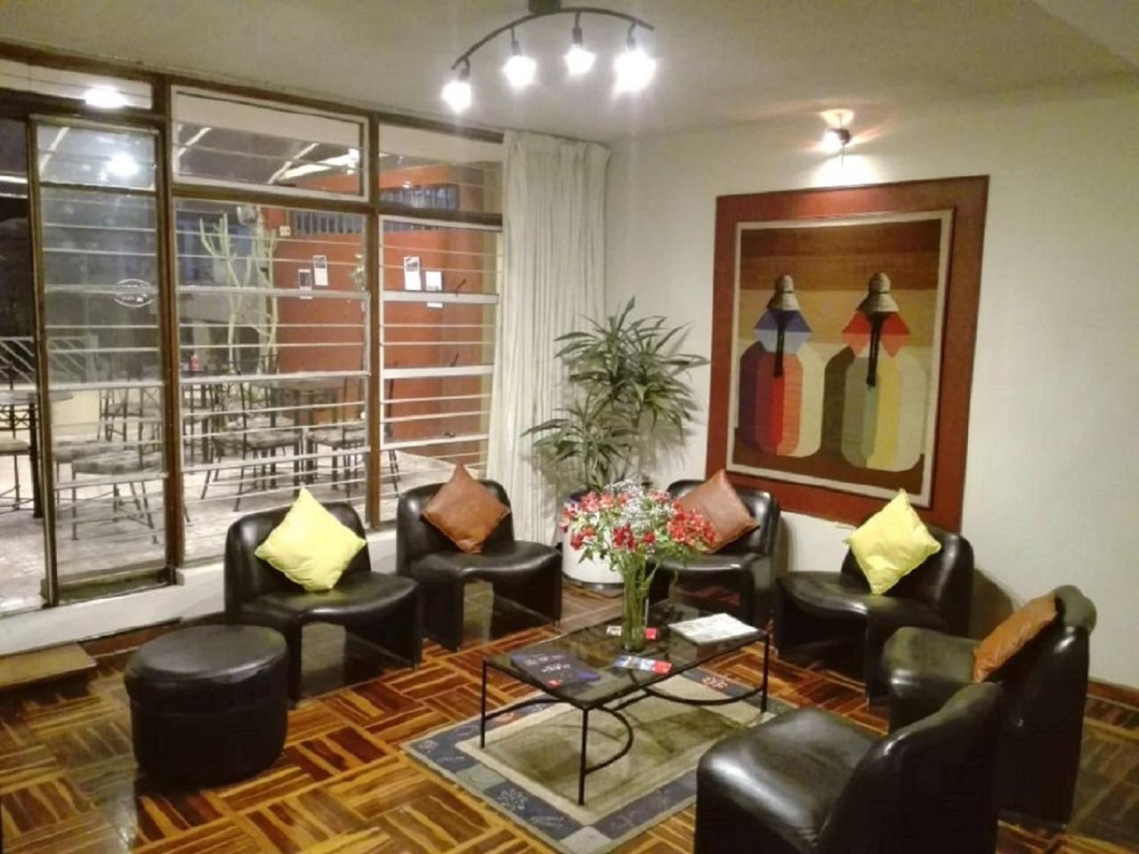 lounge