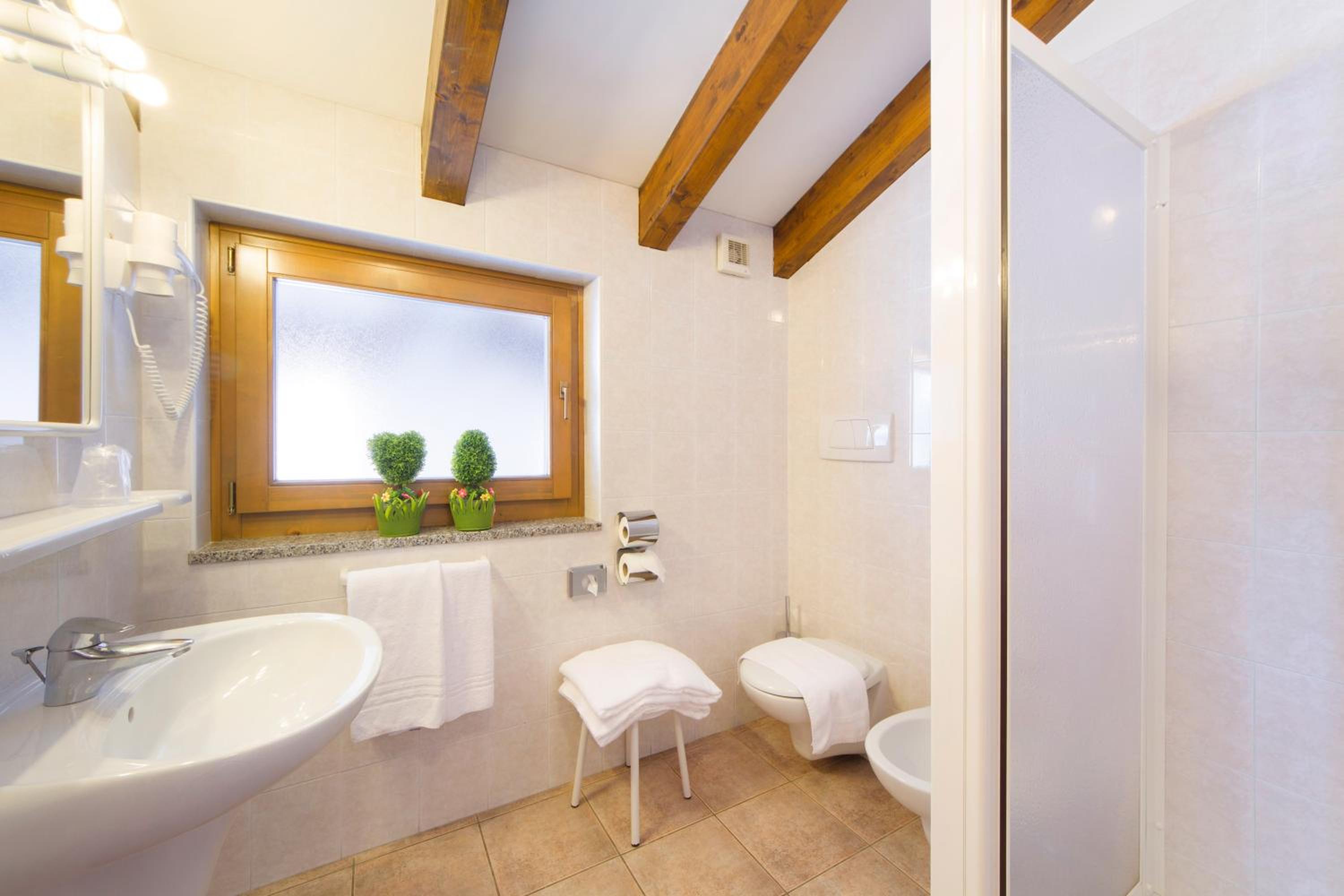 Hotel Angelo en Andalo — bathroom