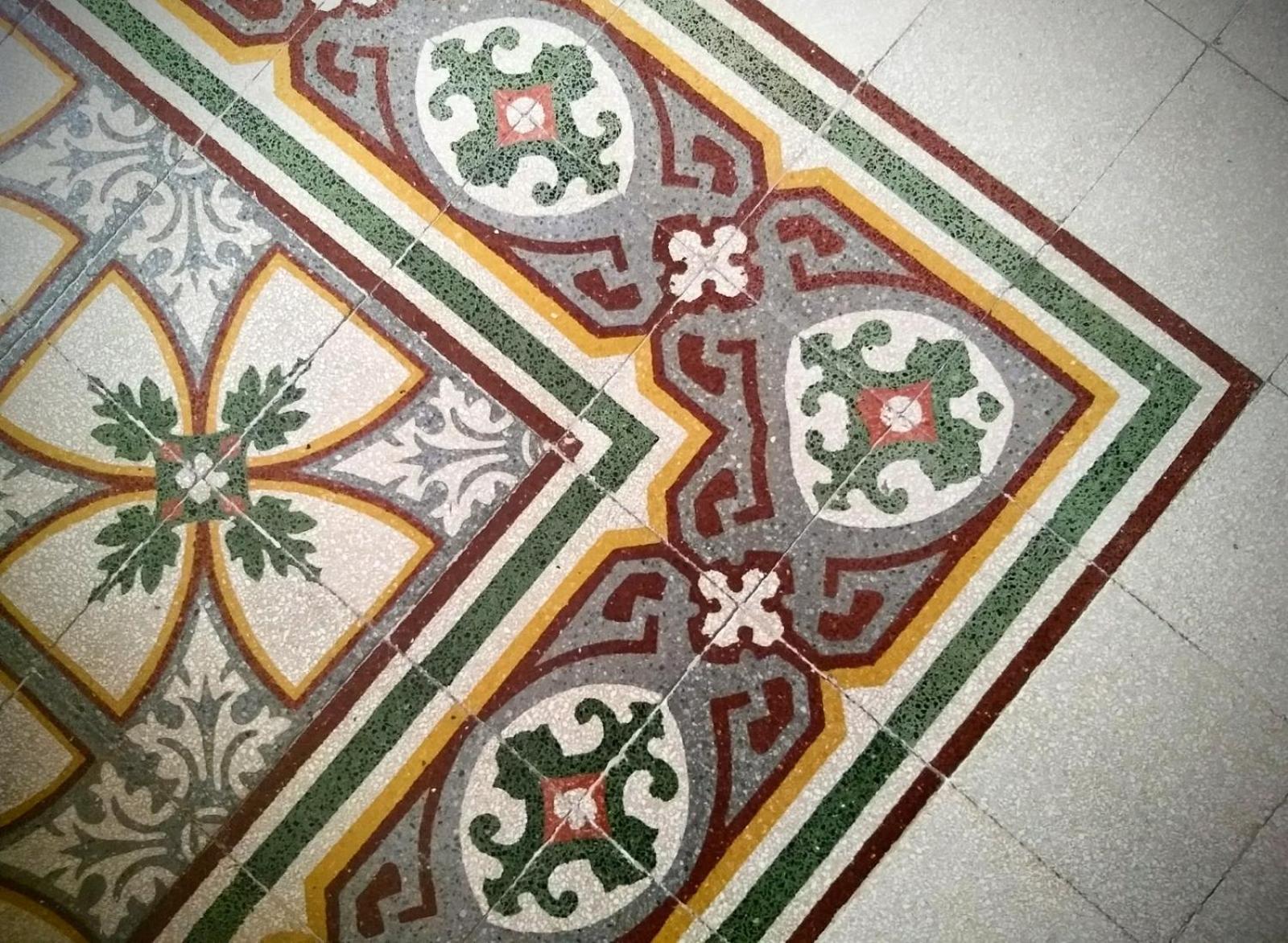 Photo 42