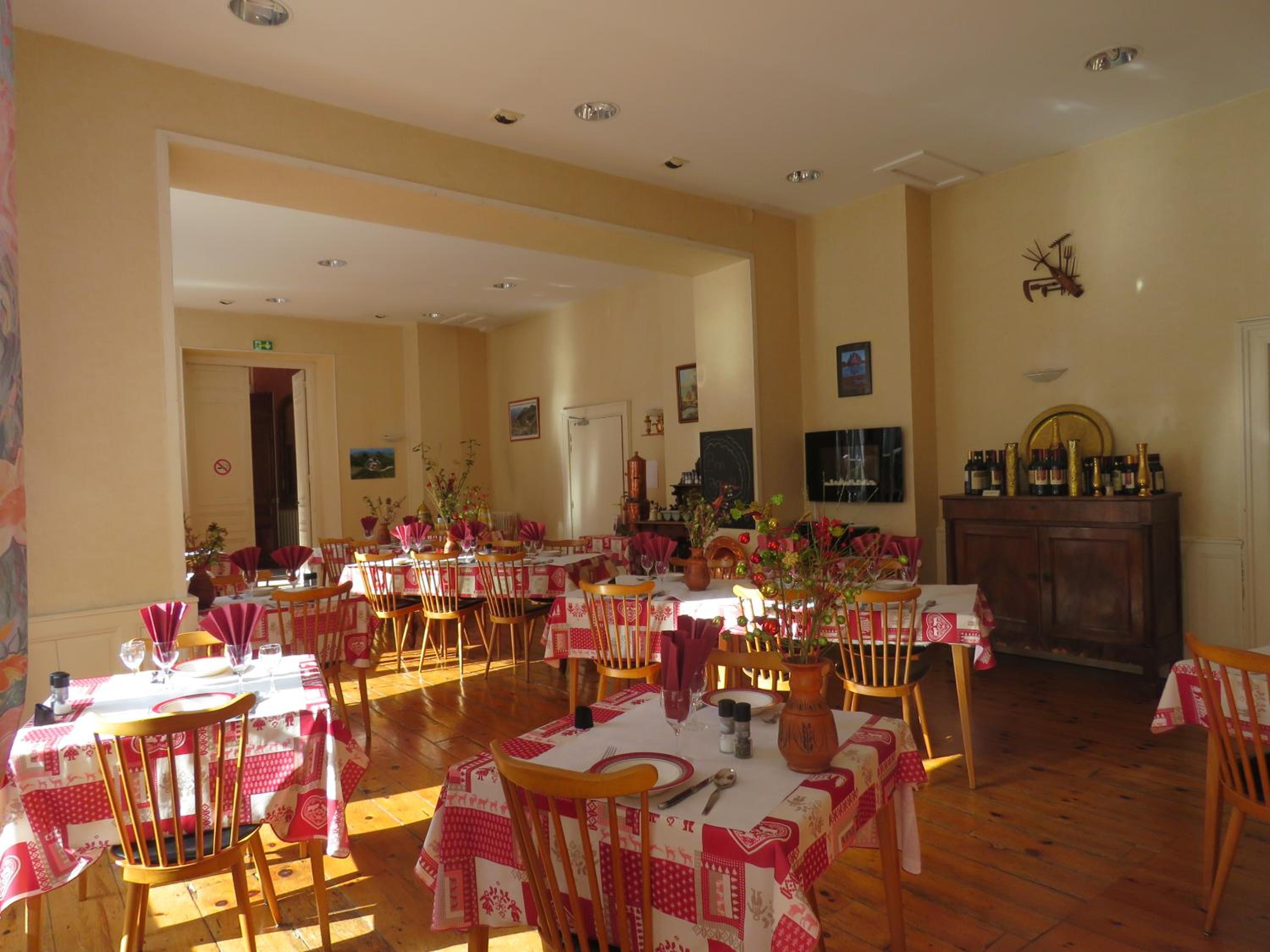 restaurant