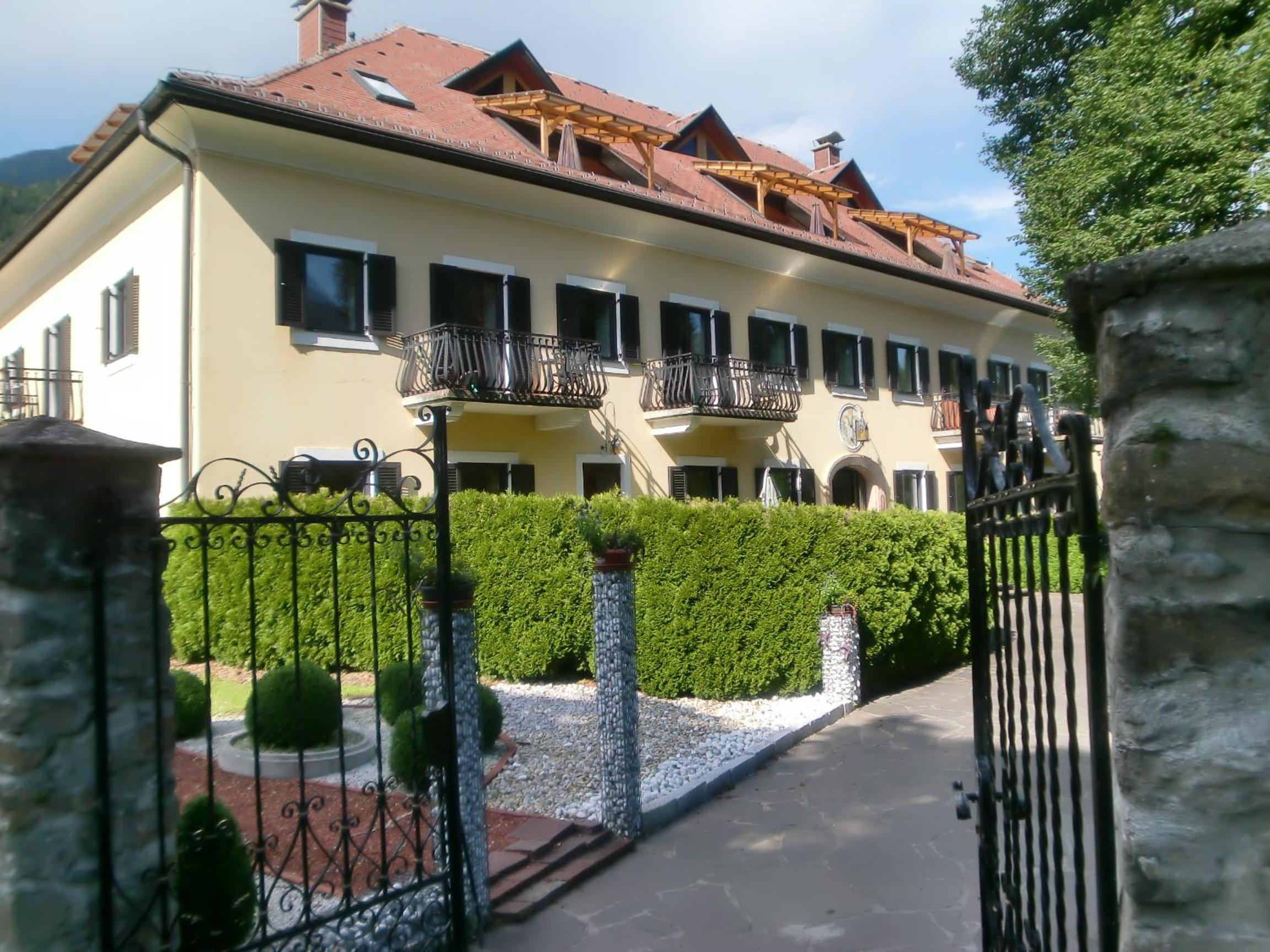 Garten- & Loggia-Appartement HERRENHAUS