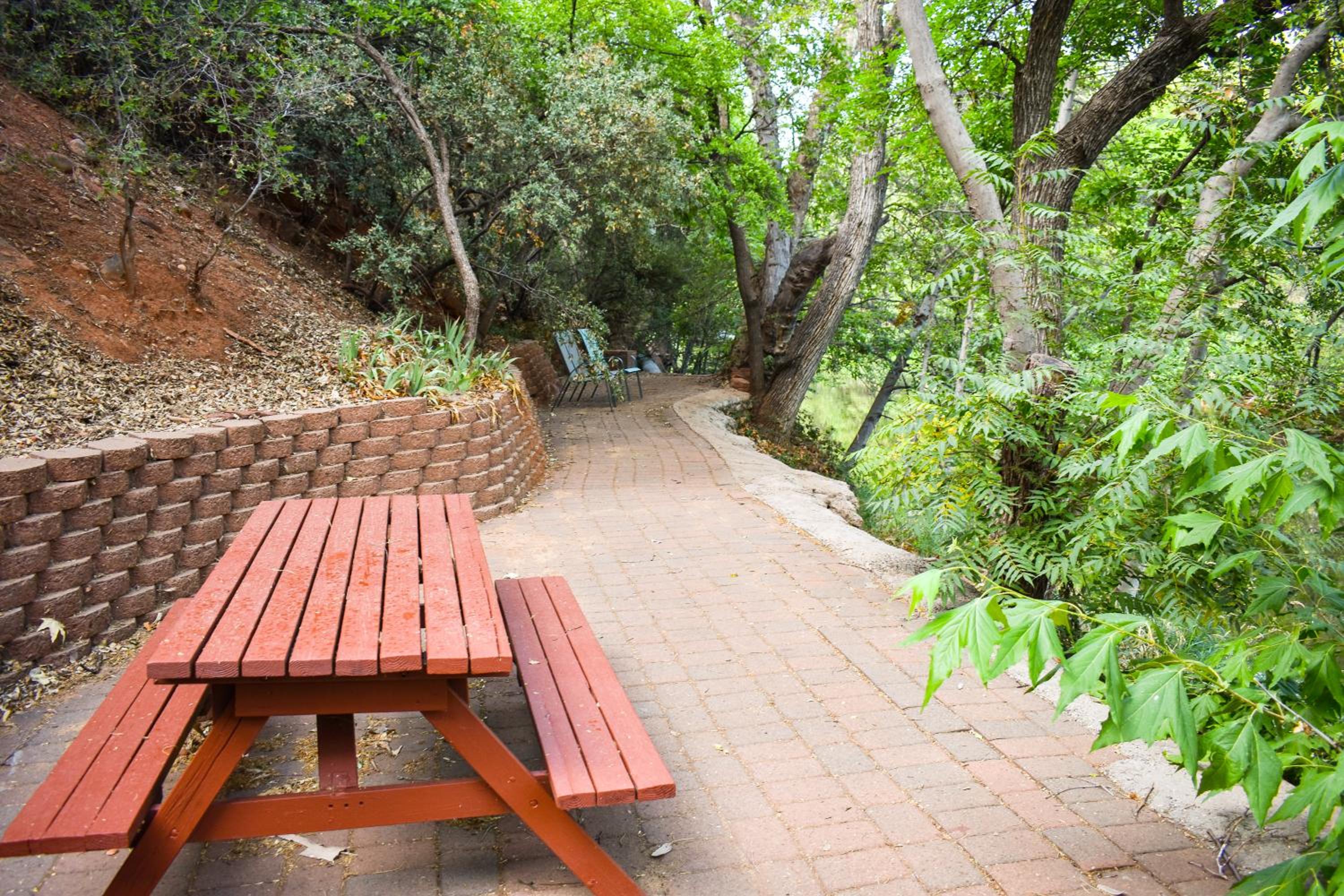 Sedona Vacations - Cedars Resort - Property Image 7