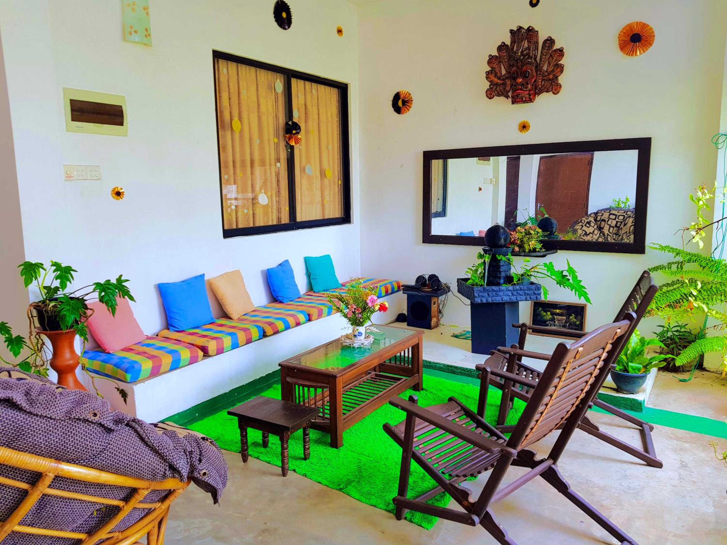 lounge