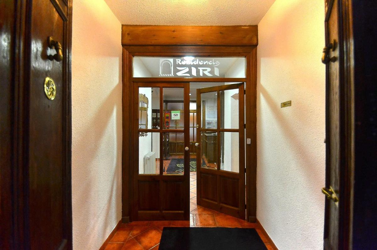 Residencia Ziri