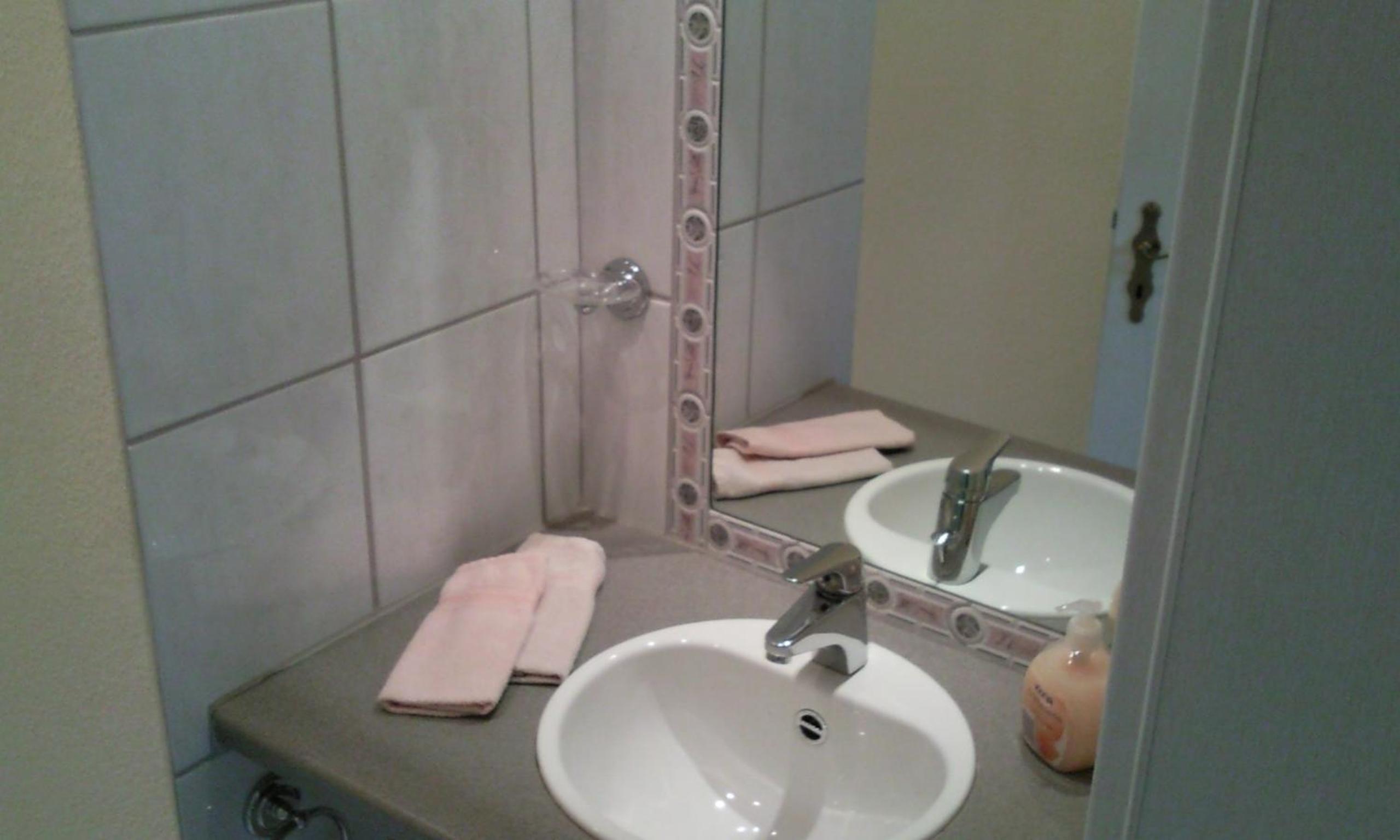 Photo 34