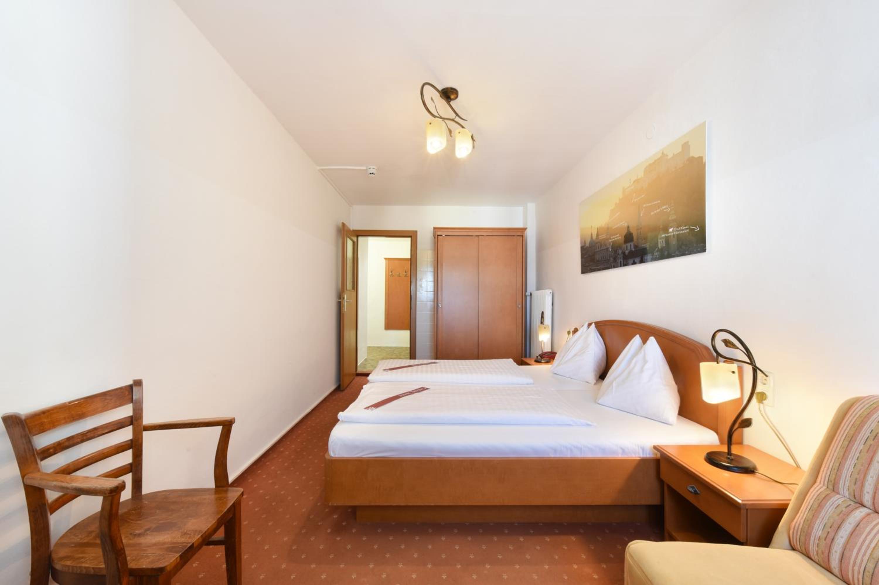Salzburg Vacations - Hotel Krone 1512 - Property Image 46