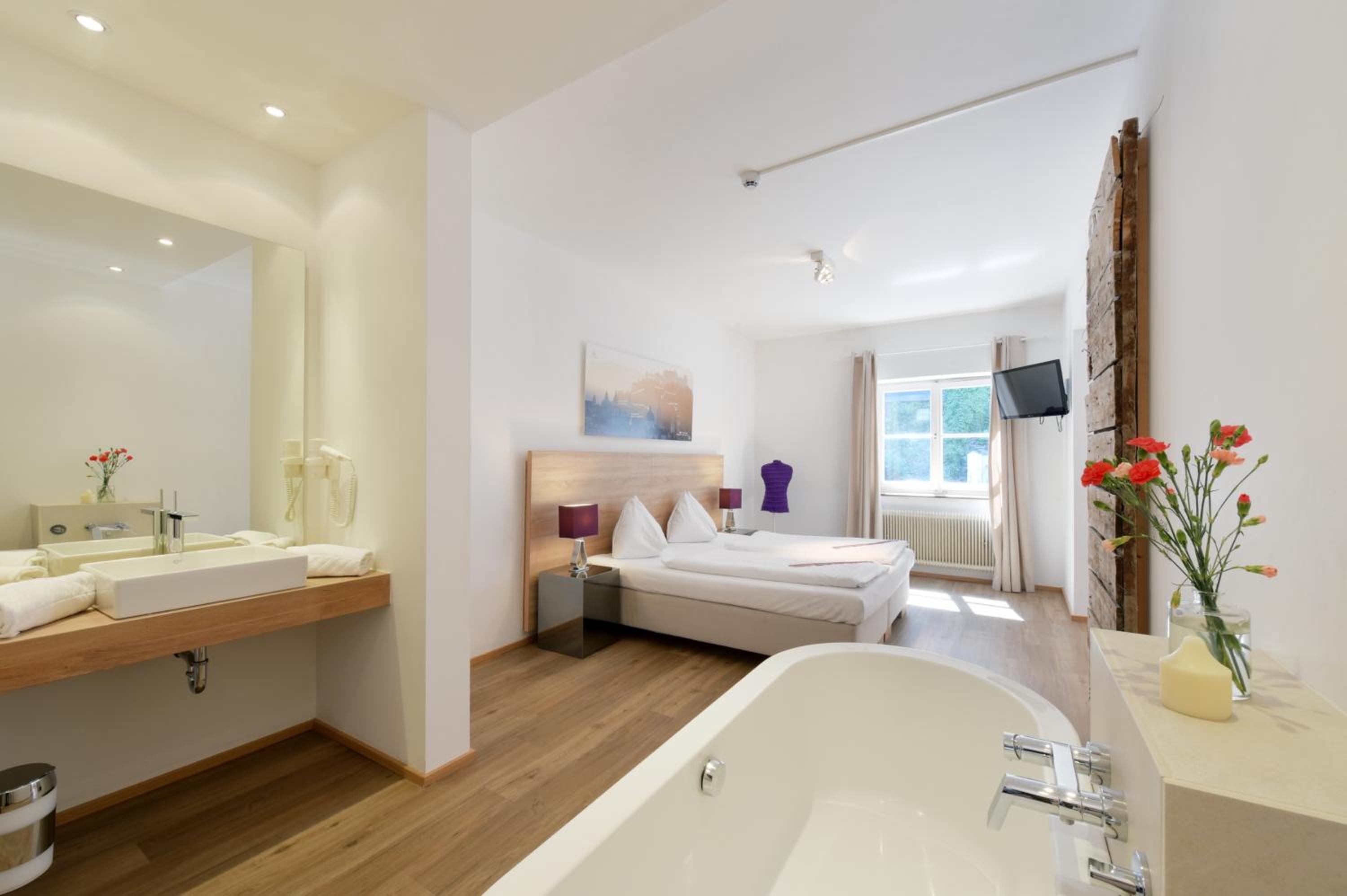 Salzburg Vacations - Hotel Krone 1512 - Property Image 38