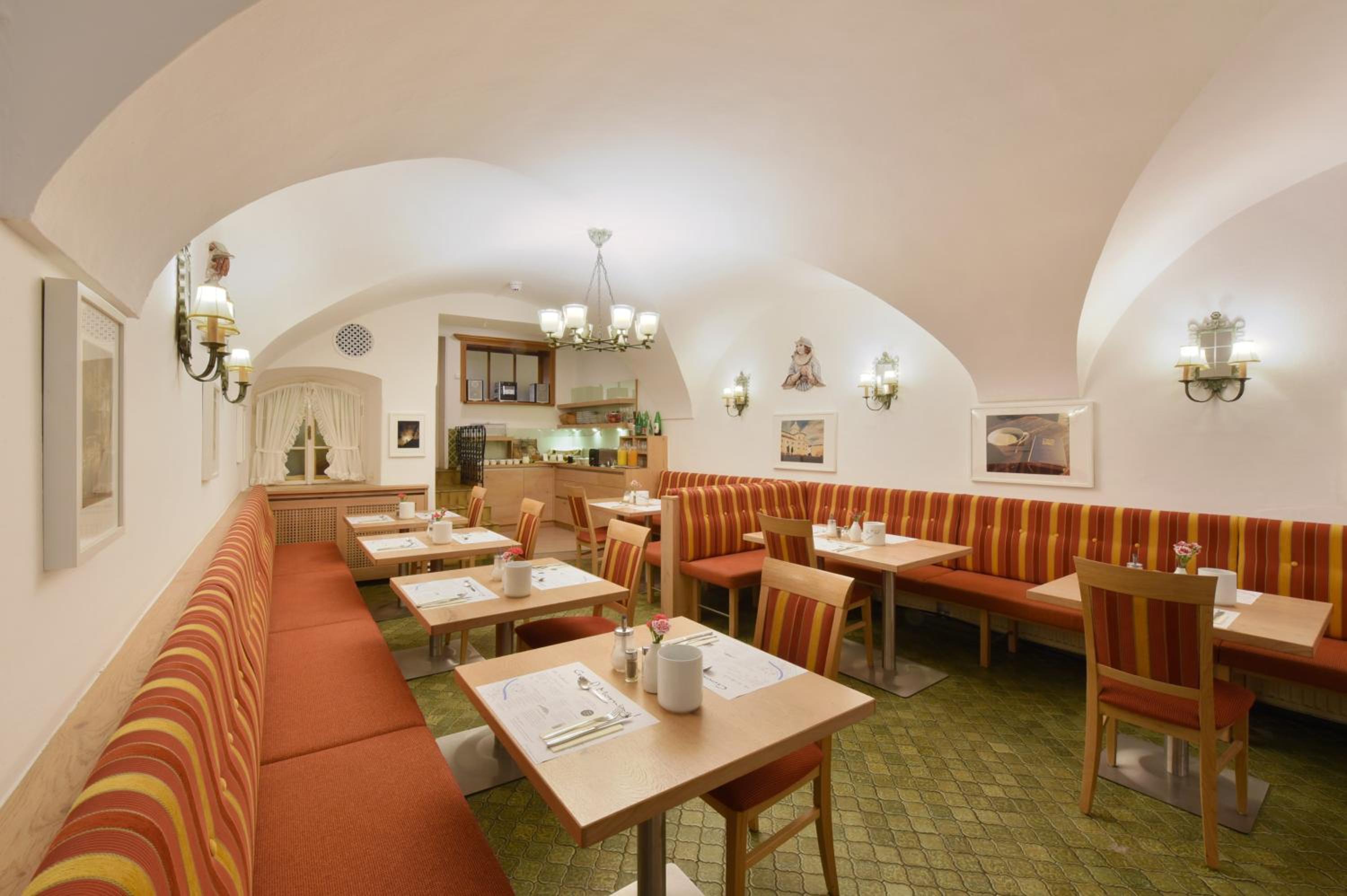 Salzburg Vacations - Hotel Krone 1512 - Property Image 33