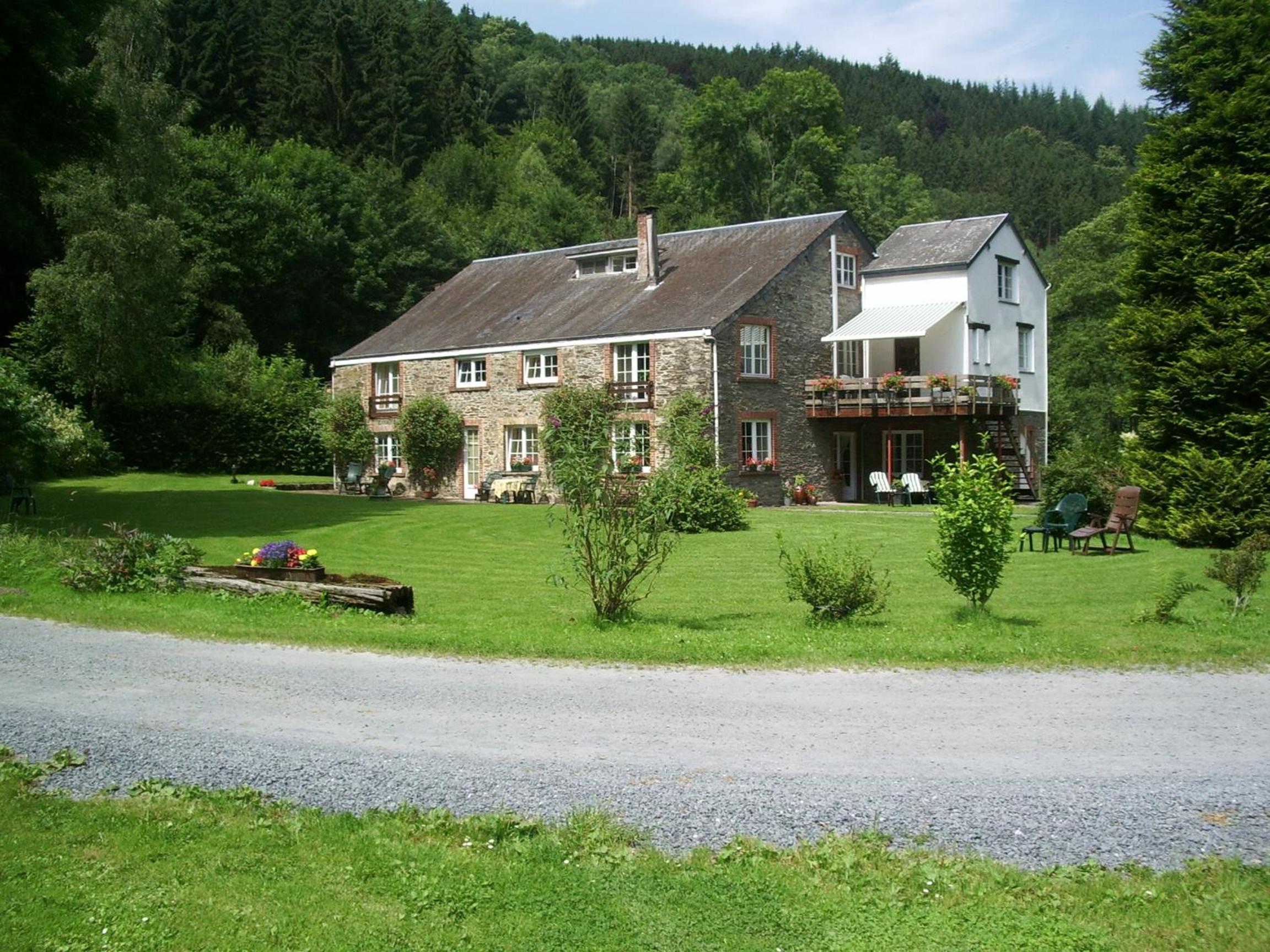 Photo 9