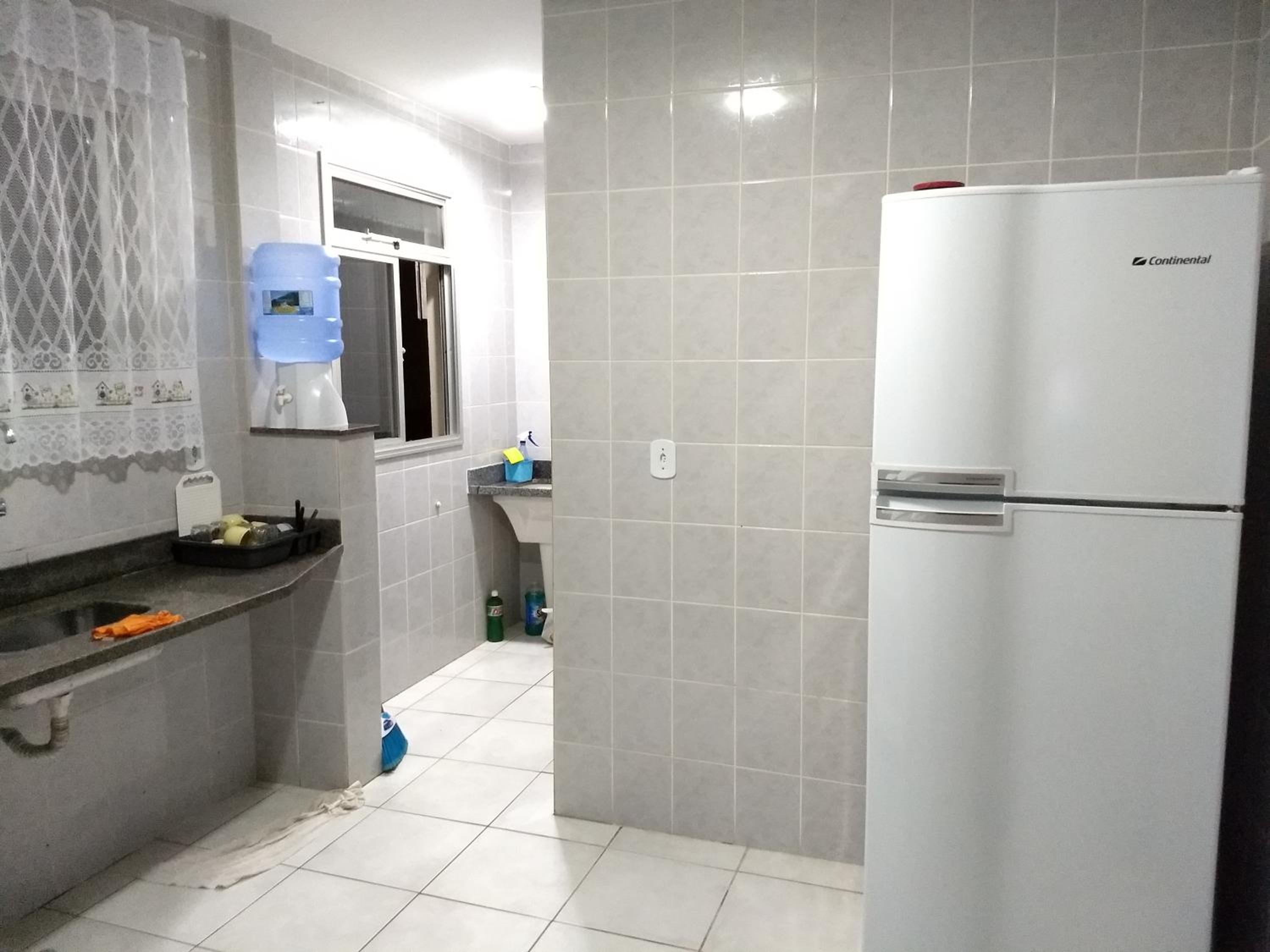 Apartamento Guarapari, WI-FI, Vista do Mar, Praia do Morro,100 metros do Mar