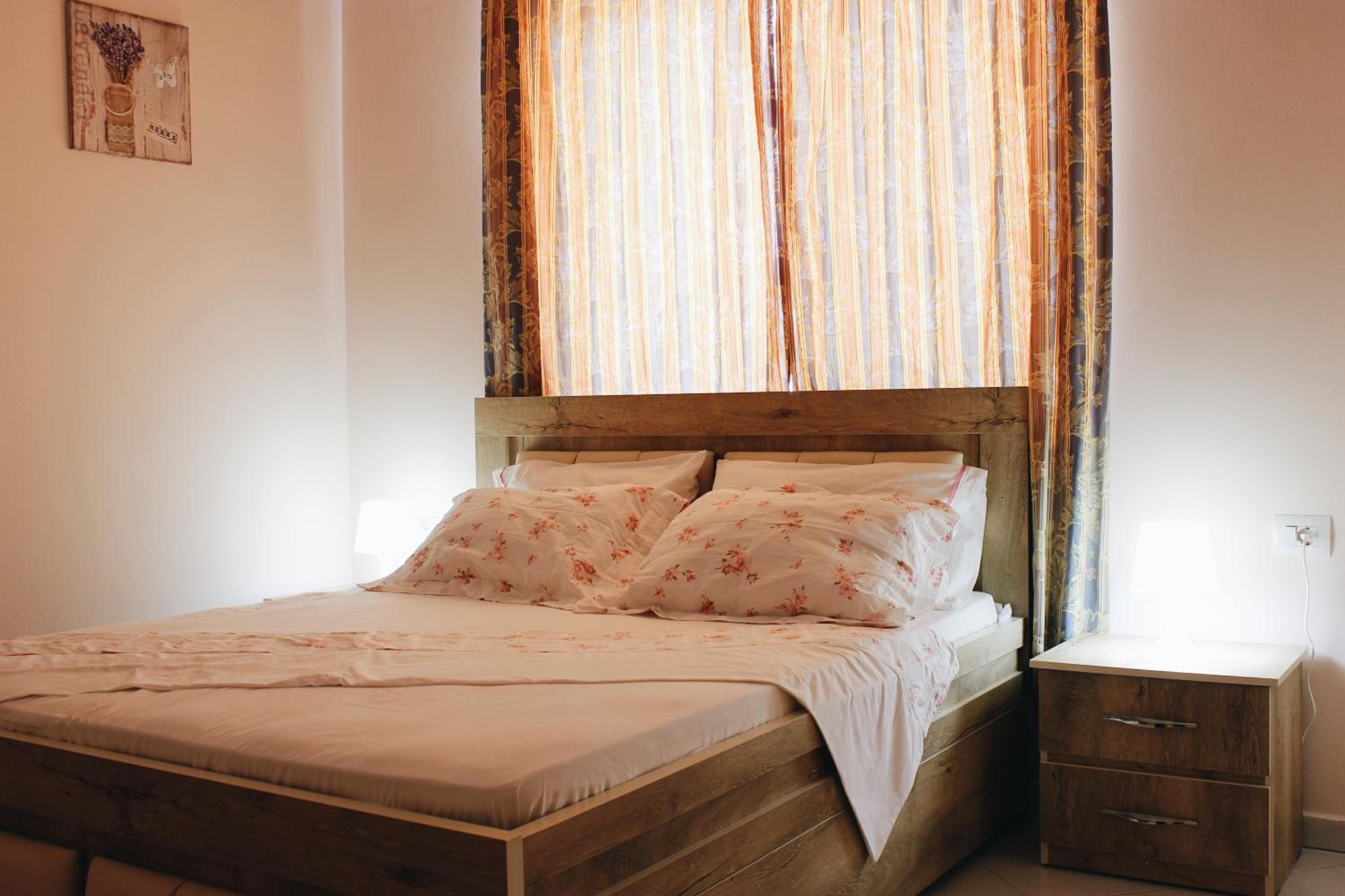 Elti Apartment