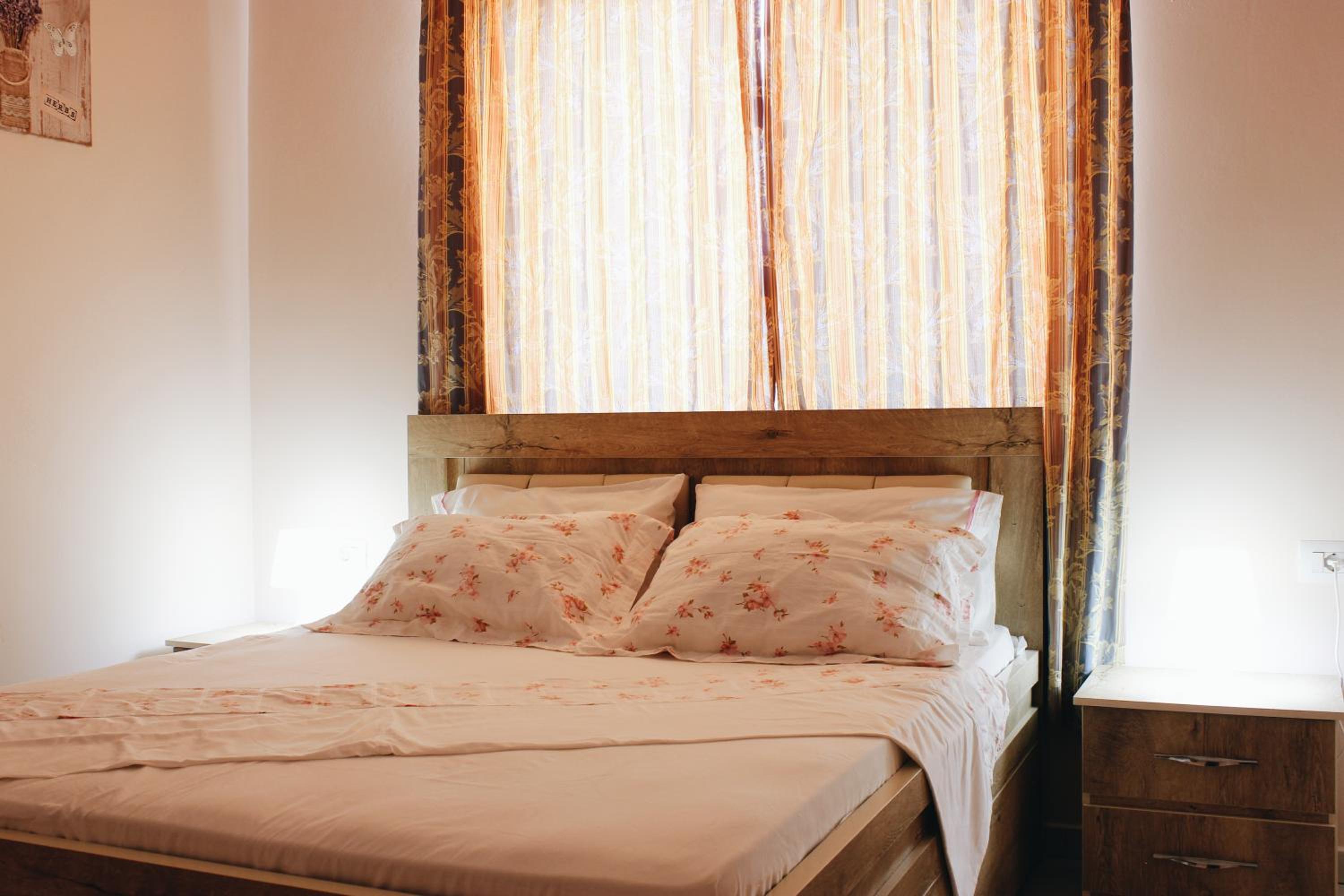 Elti Apartment