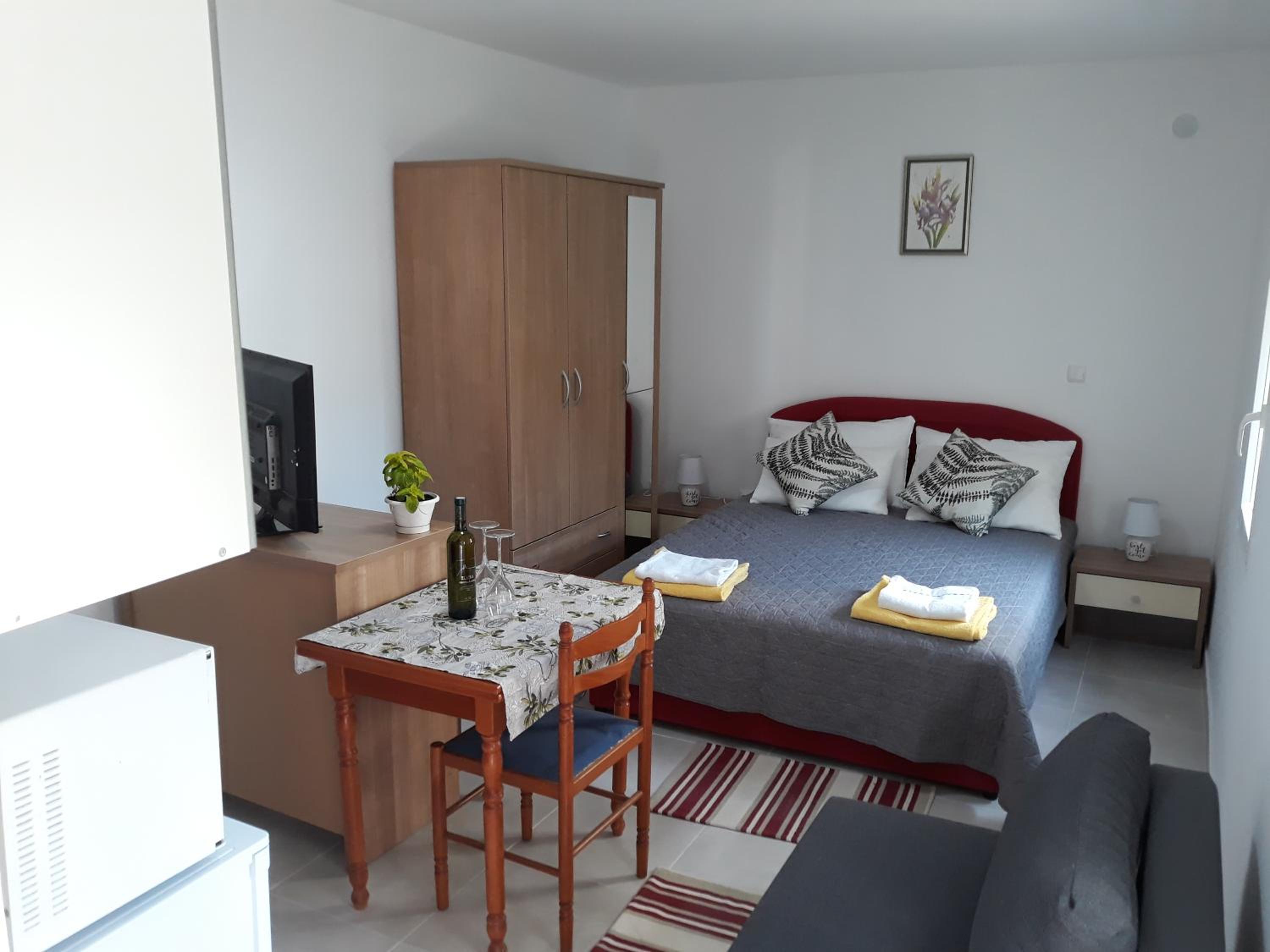 Studio Apartment Garden