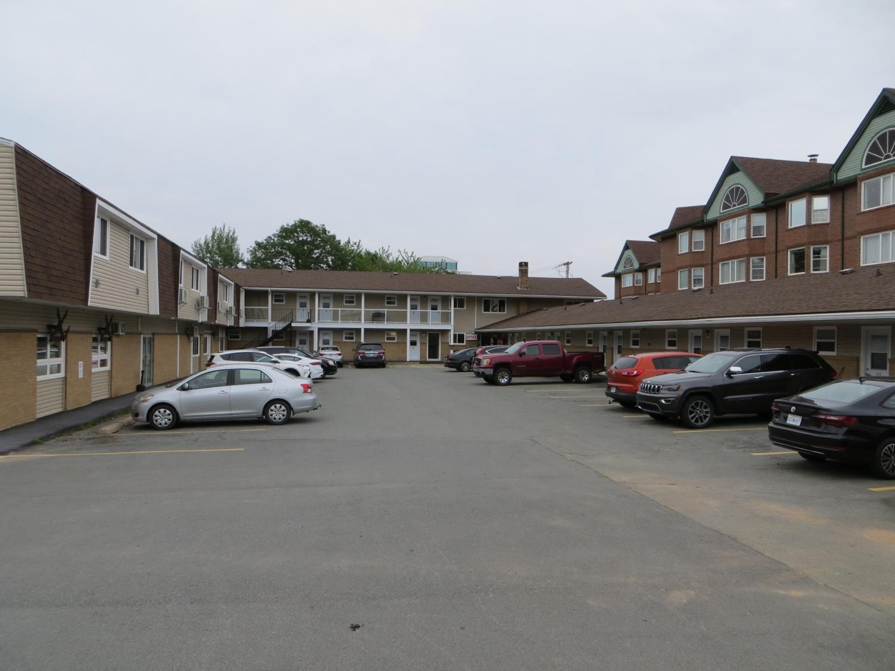 Stardust Motel - Bedford - Image 2