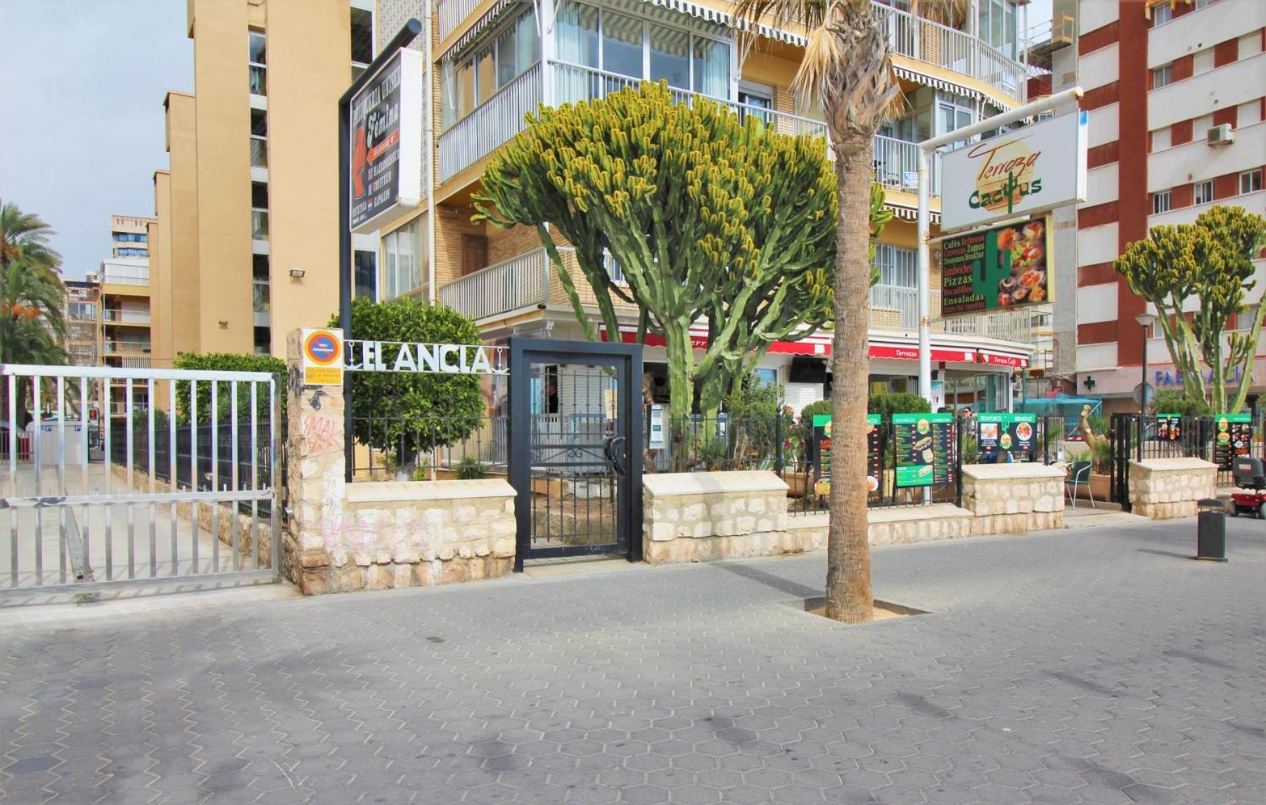Ático Ancla Penthouse Levante Beach - Image 2