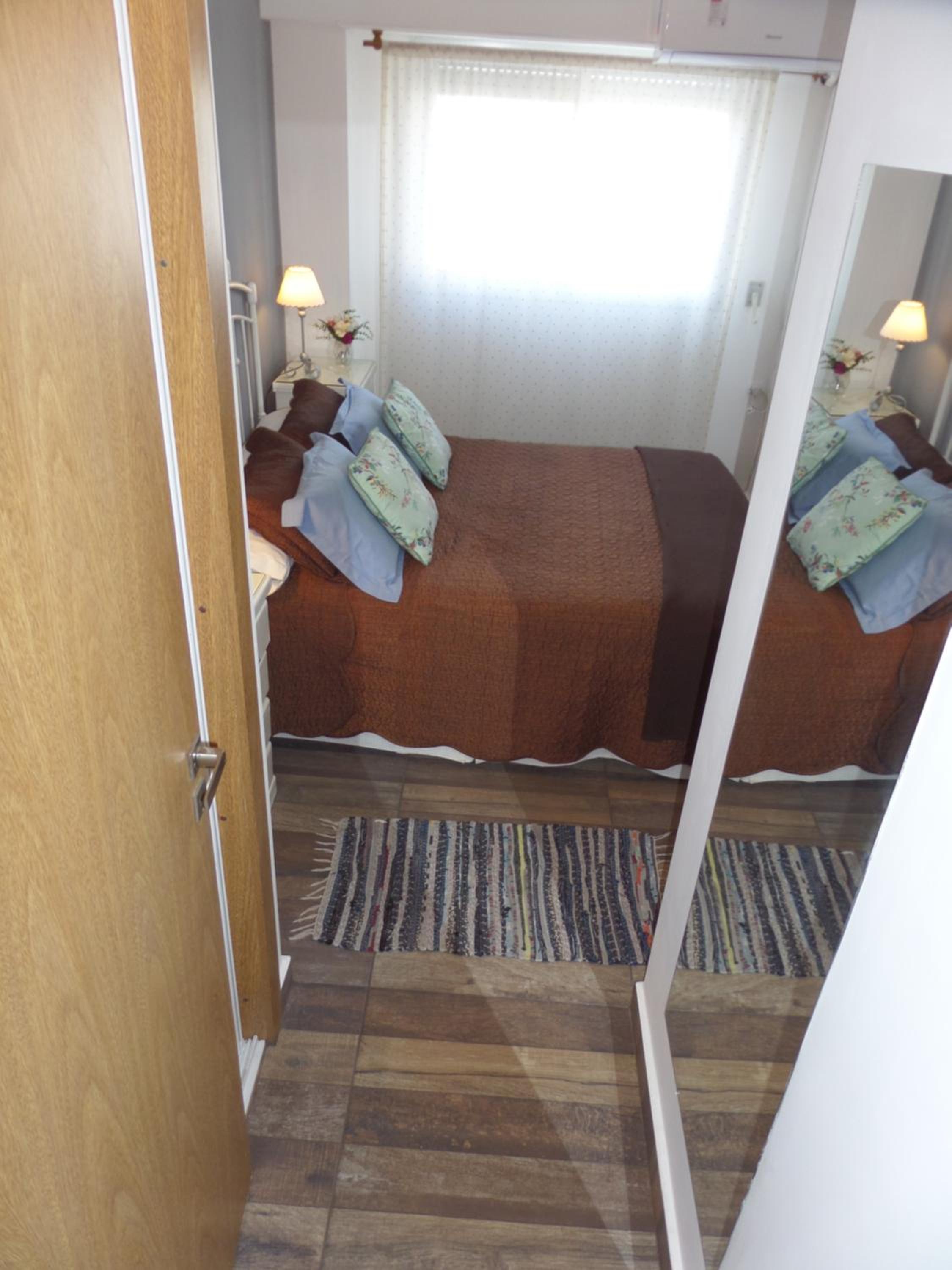 Francia Apartment