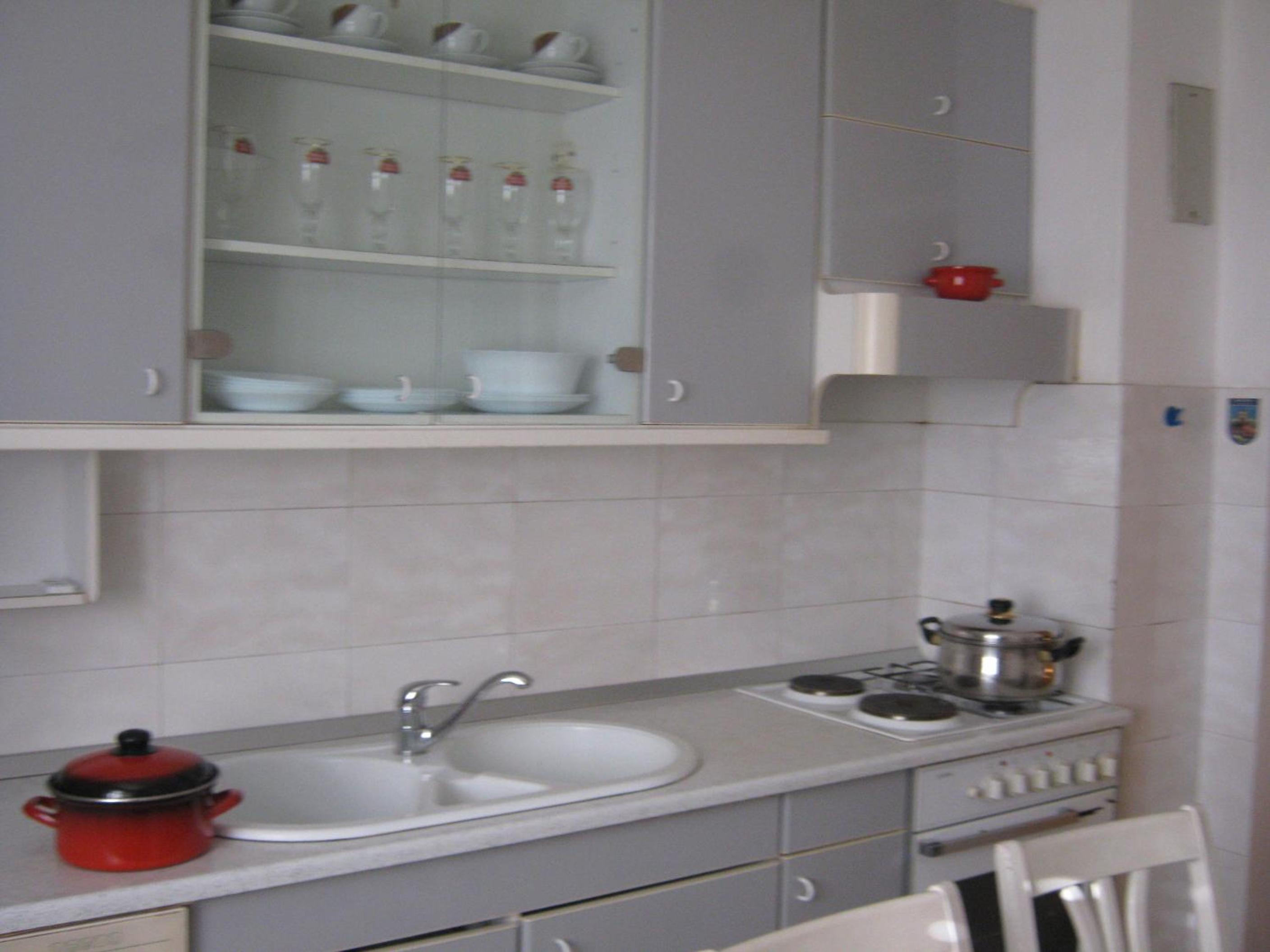 Apartments and Rooms Artemida