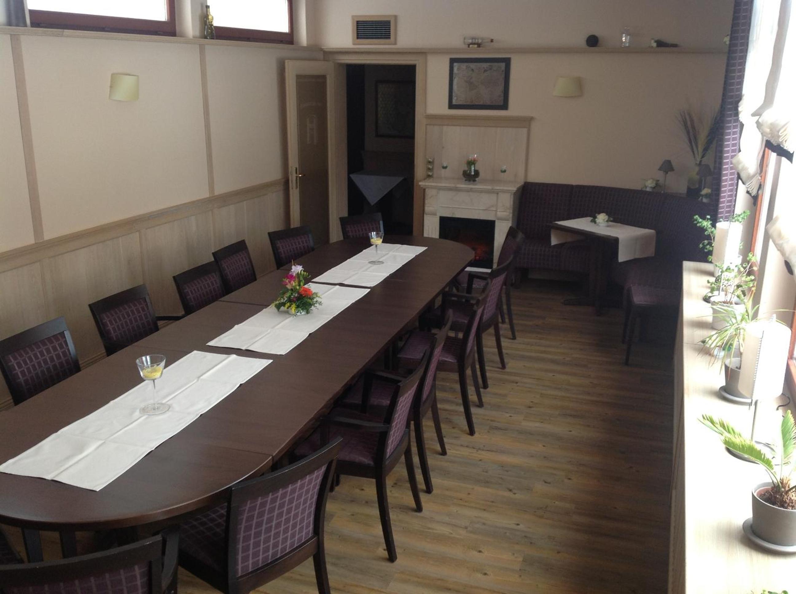 meeting & event spaces