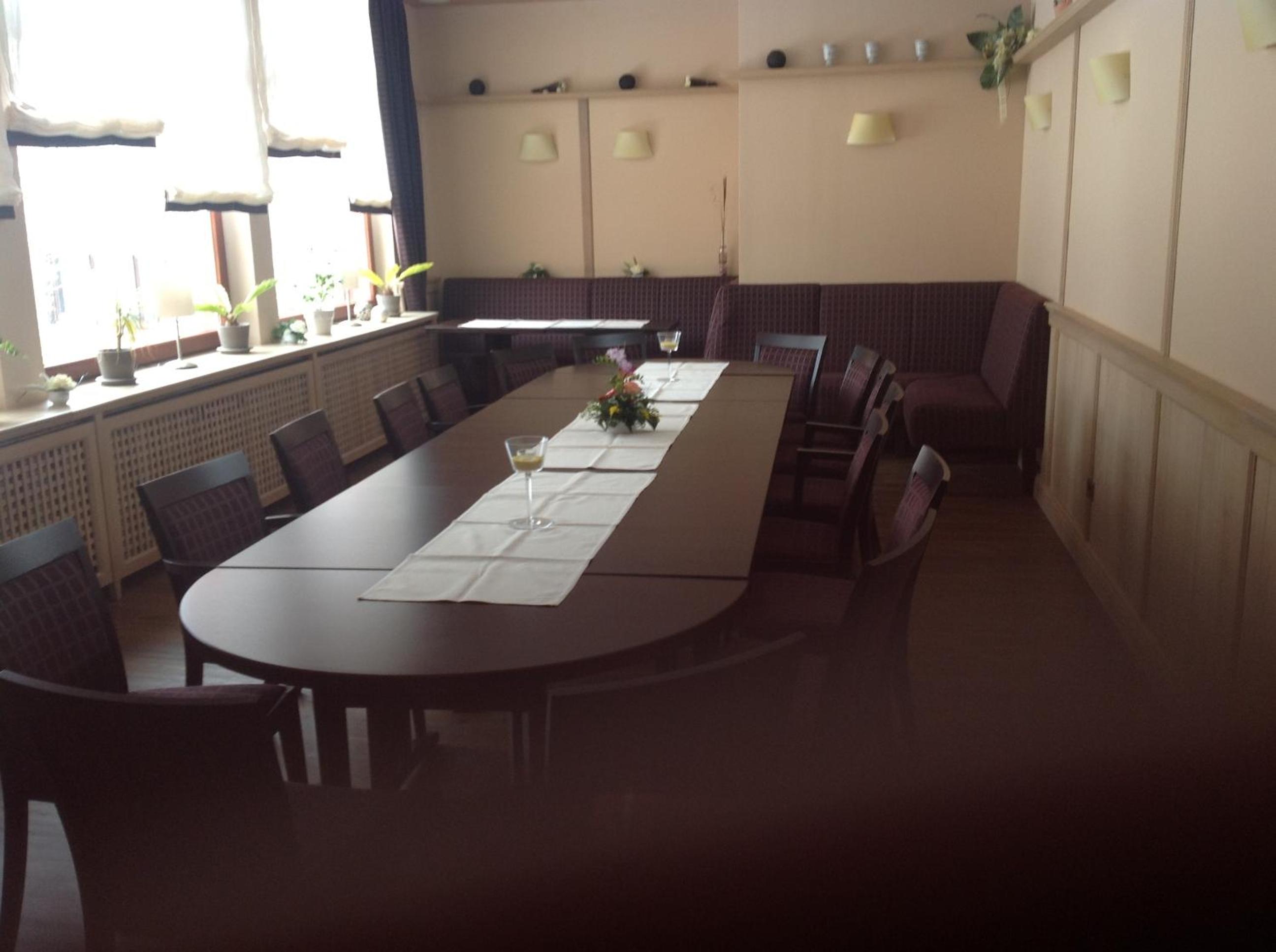 meeting & event spaces