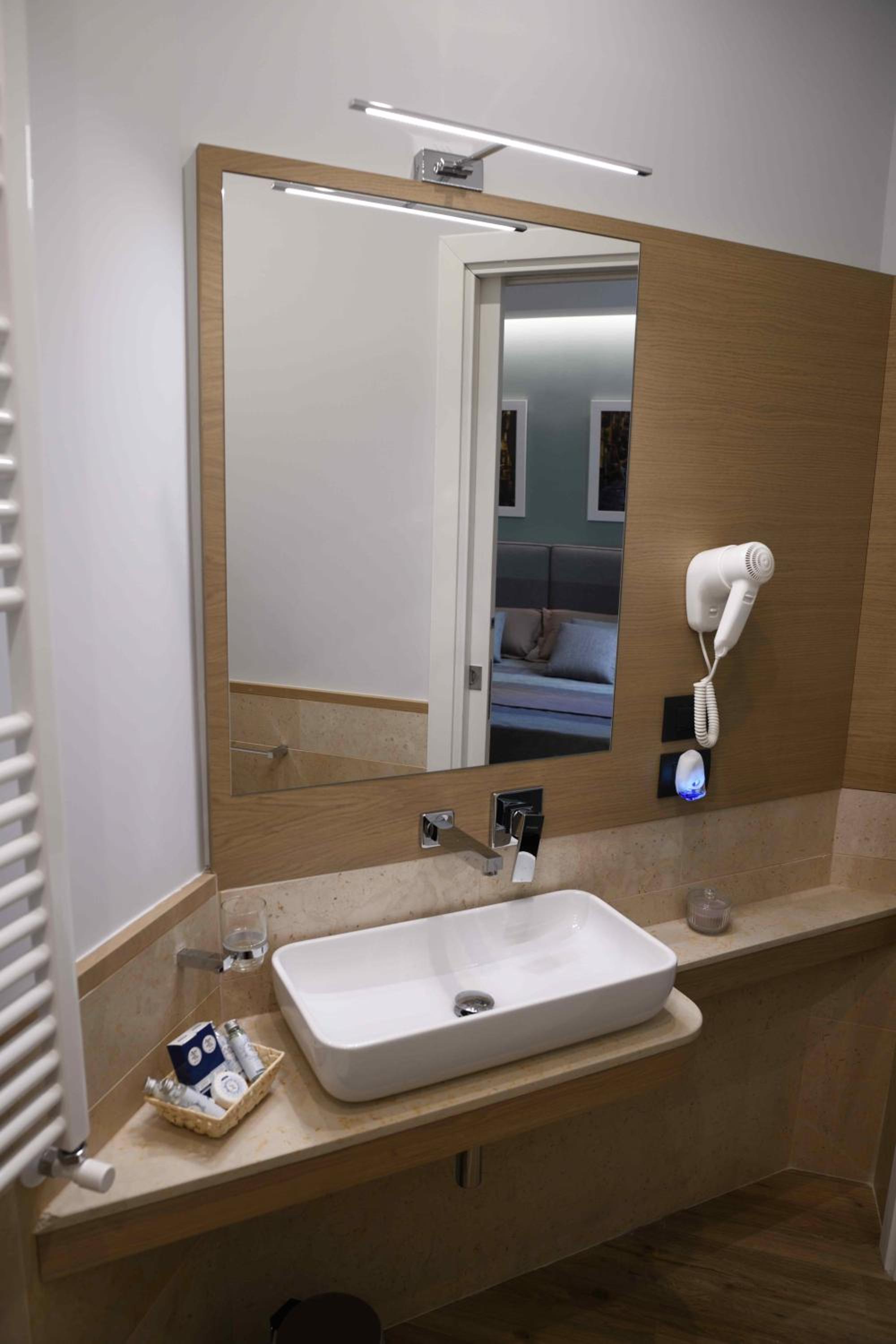 50 SUITE Guesthouse