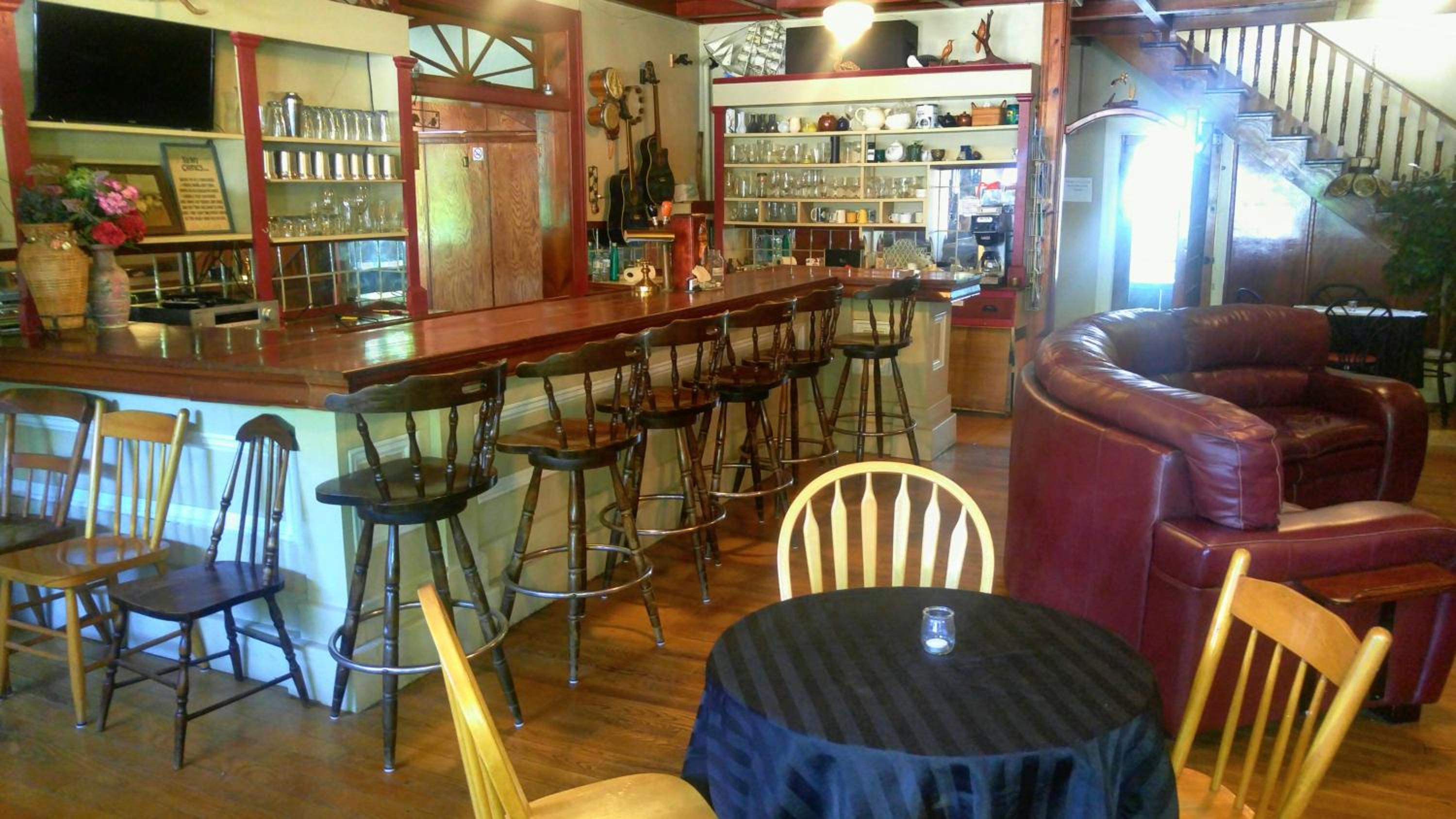 Port Albert Inn