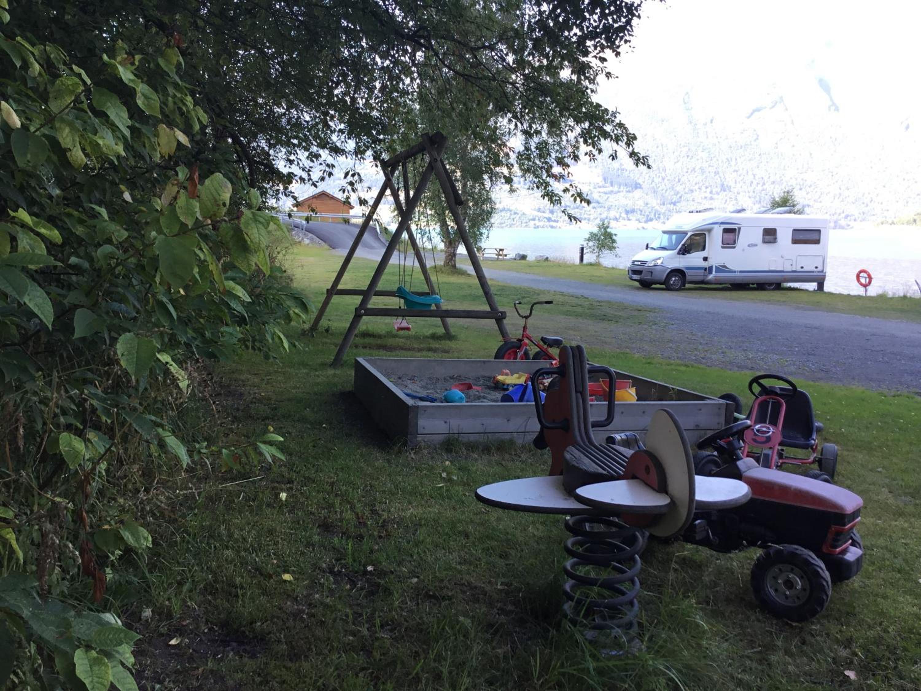 Photo 18