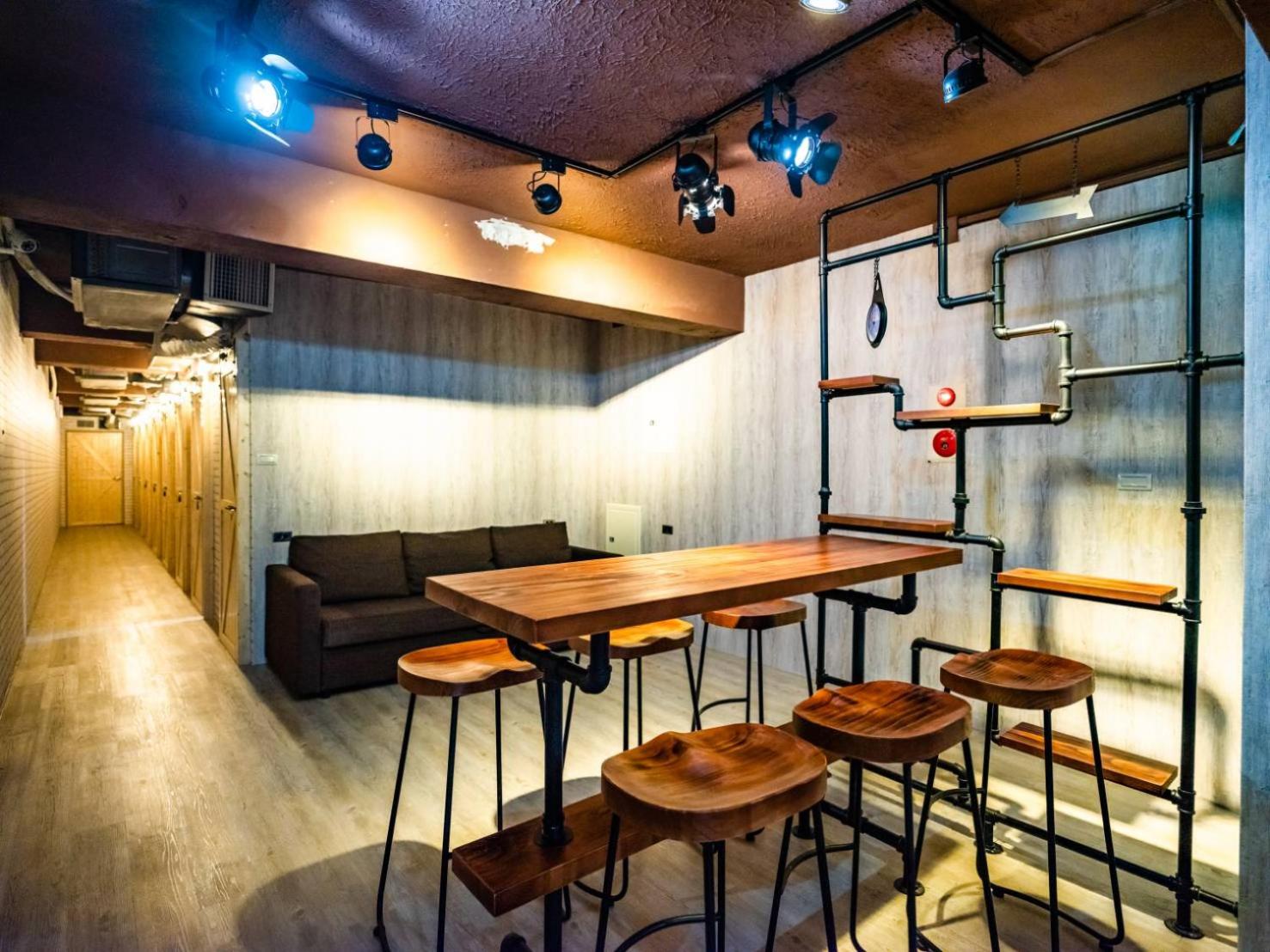 meeting & event spaces