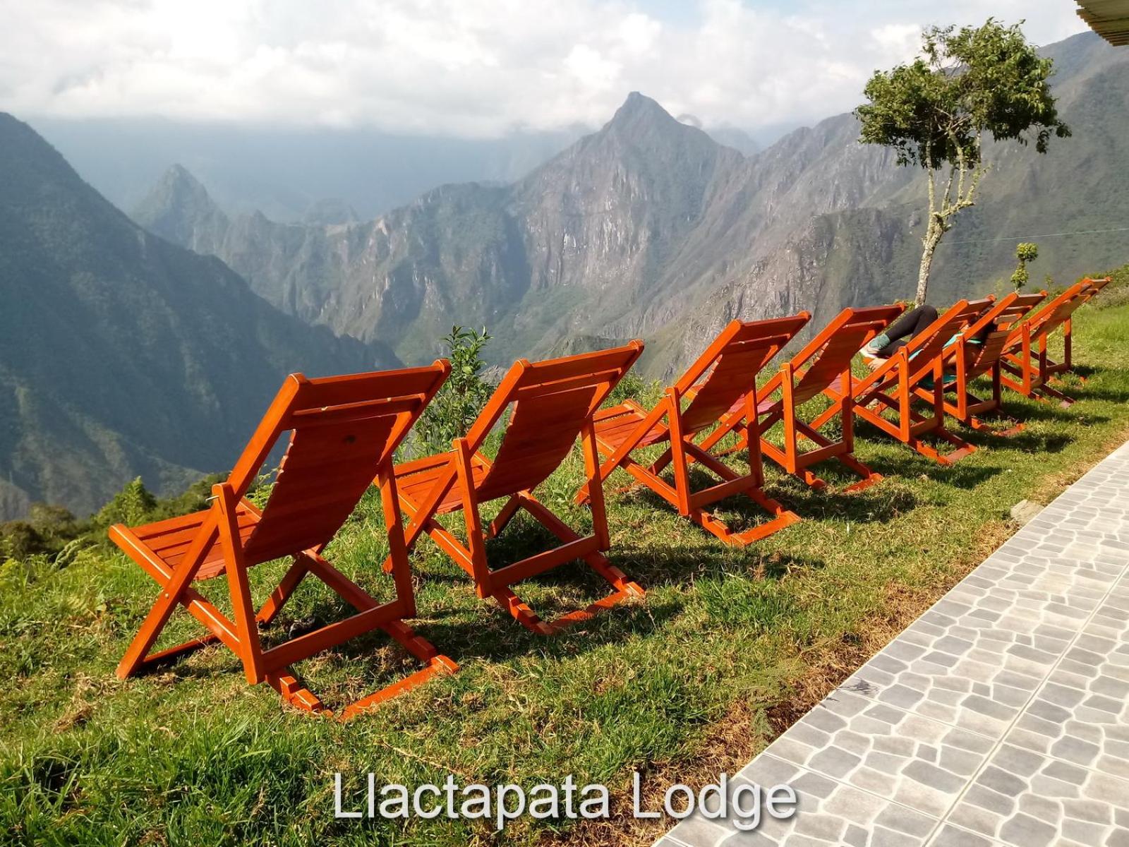 Llactapata Lodge overlooking Machu Picchu - camping - restaurant