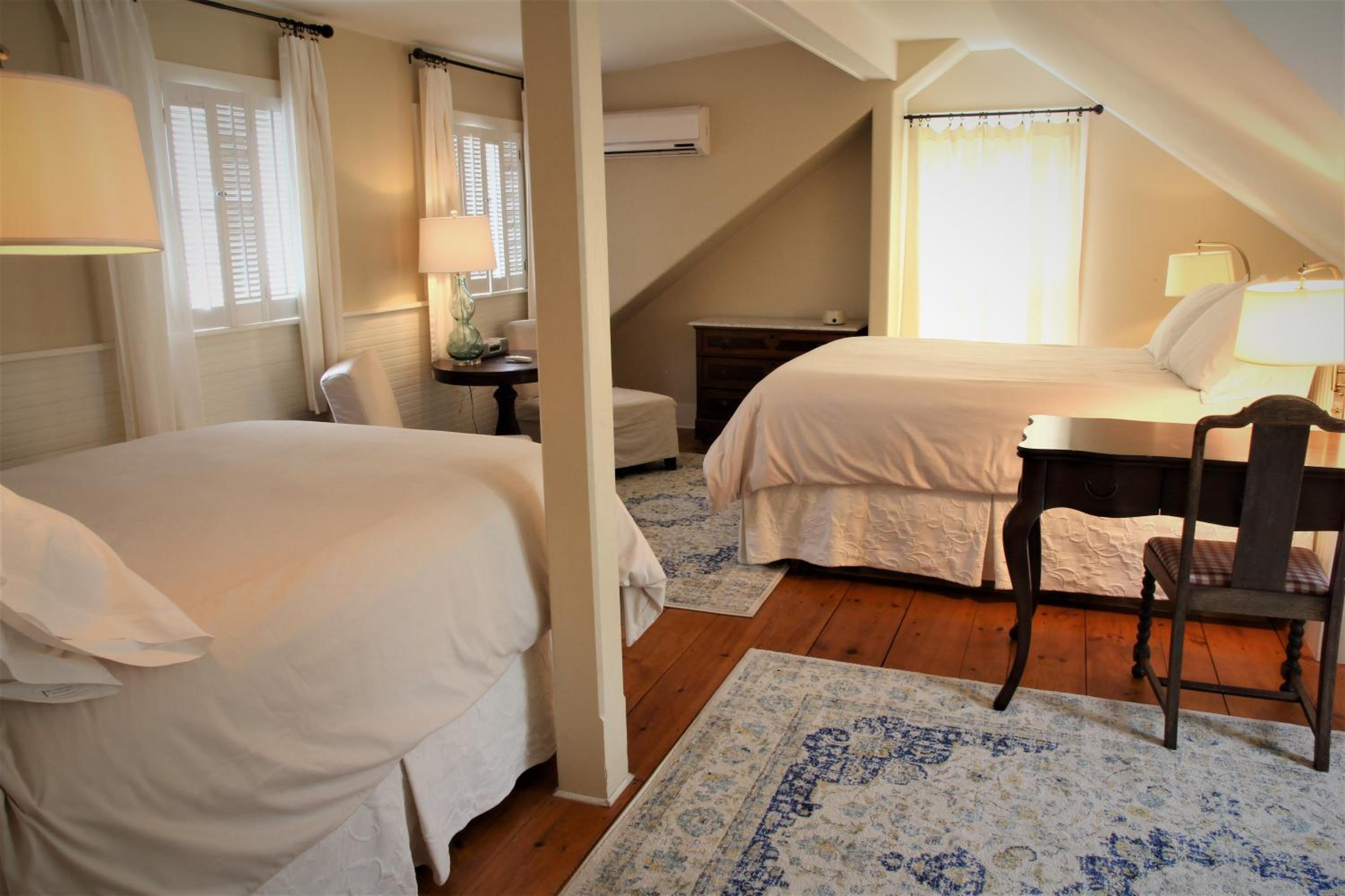 The Oak Bluffs Inn