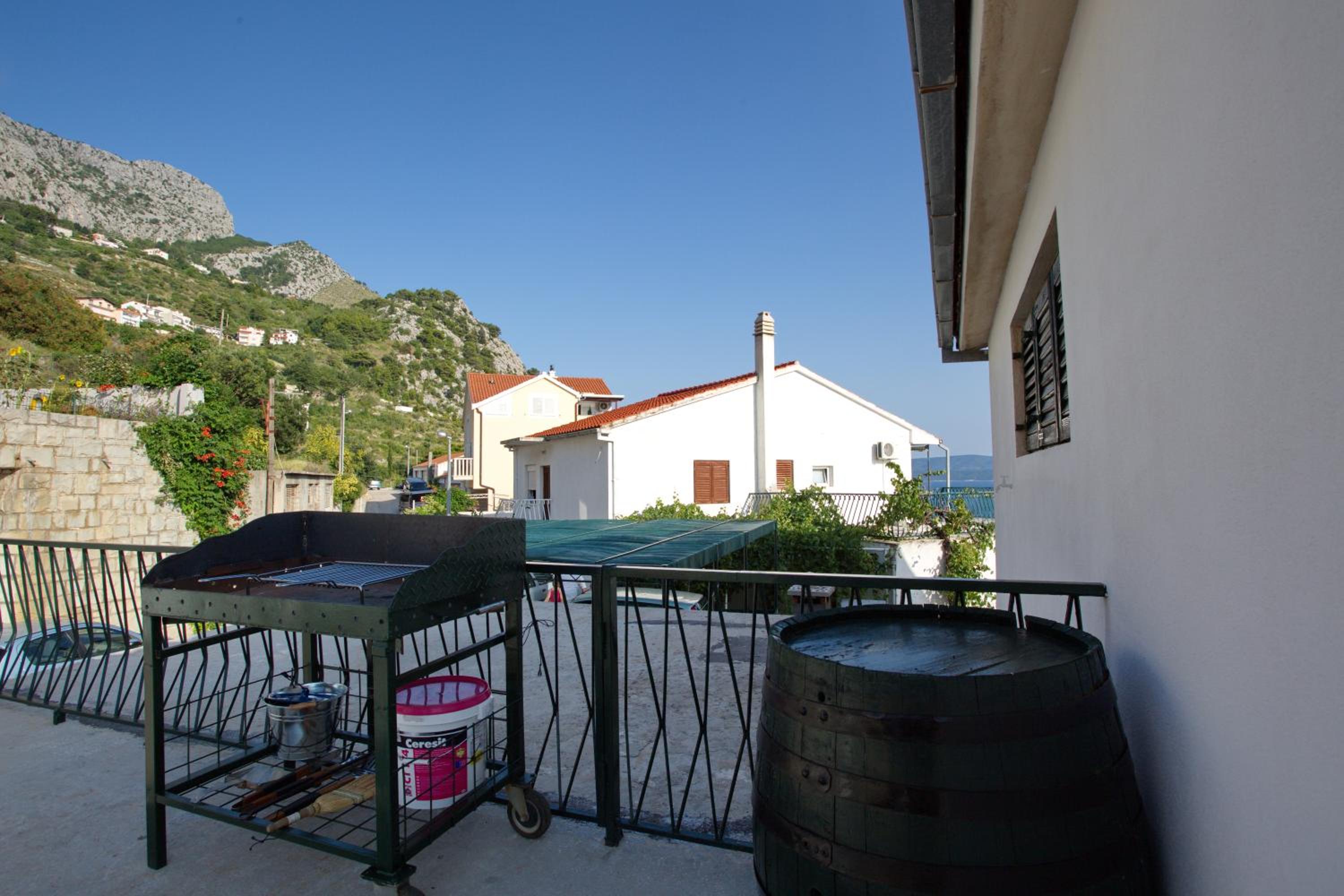 Apartment Lelas view 3