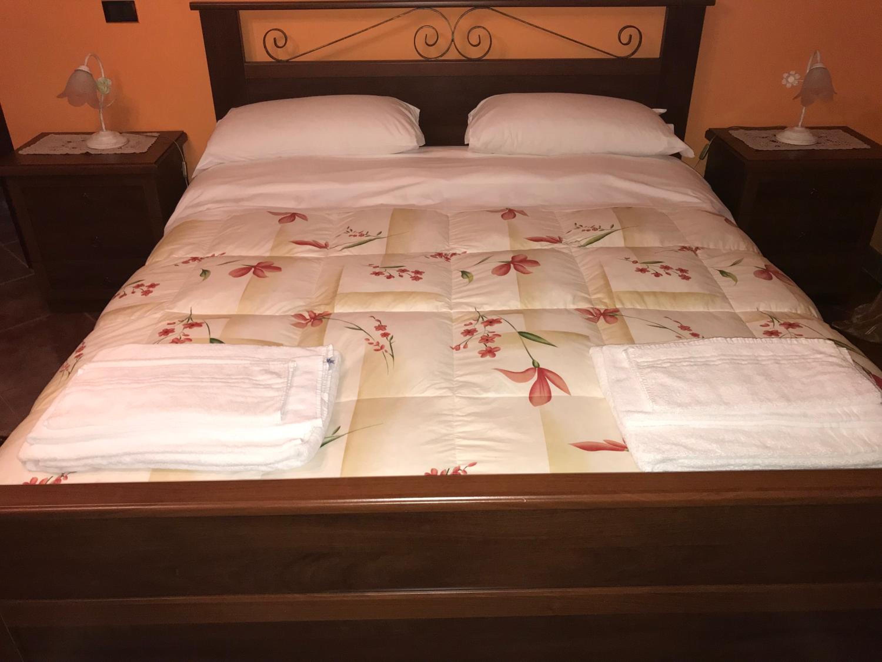VILLA NEVADA Esclusiva con PISCINA Privata, Il Tuo Angolo di Pace a 5 Minuti dal MARE e 20 Minuti da ROMA photo 2