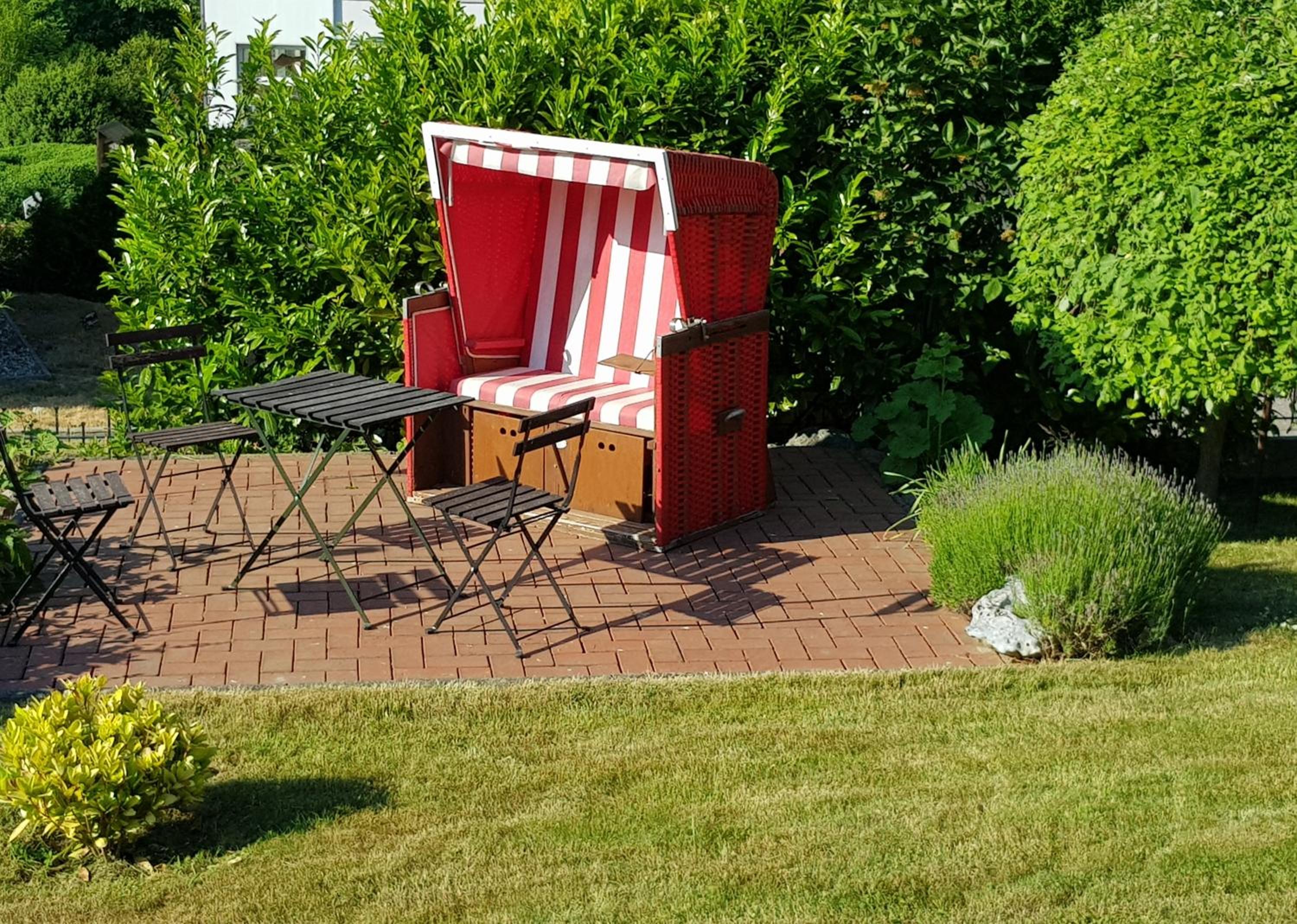 Über dem Meer view 5