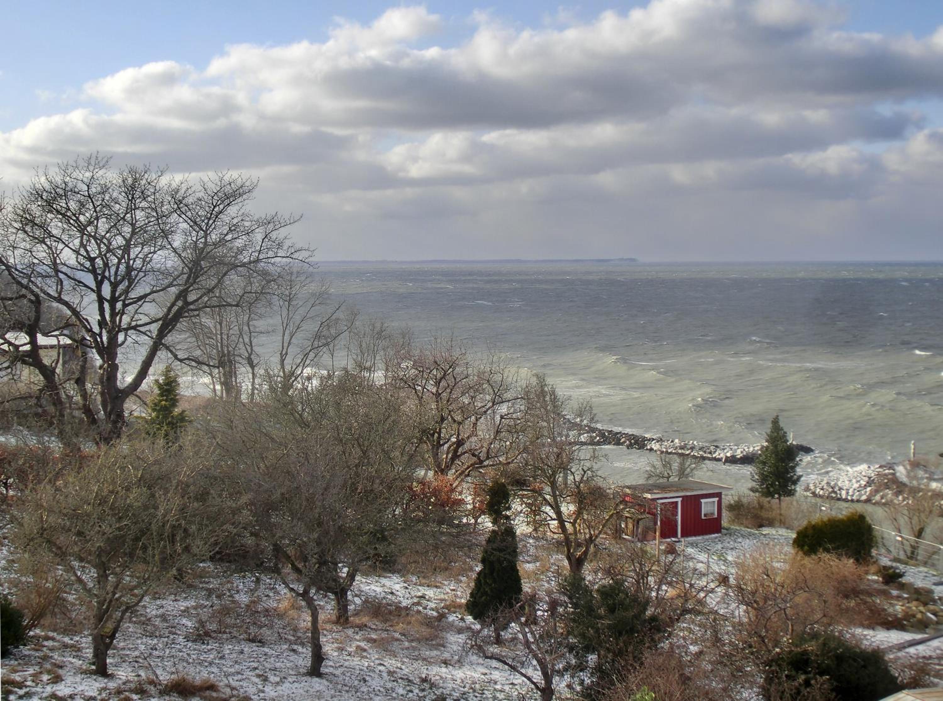 Über dem Meer view 3