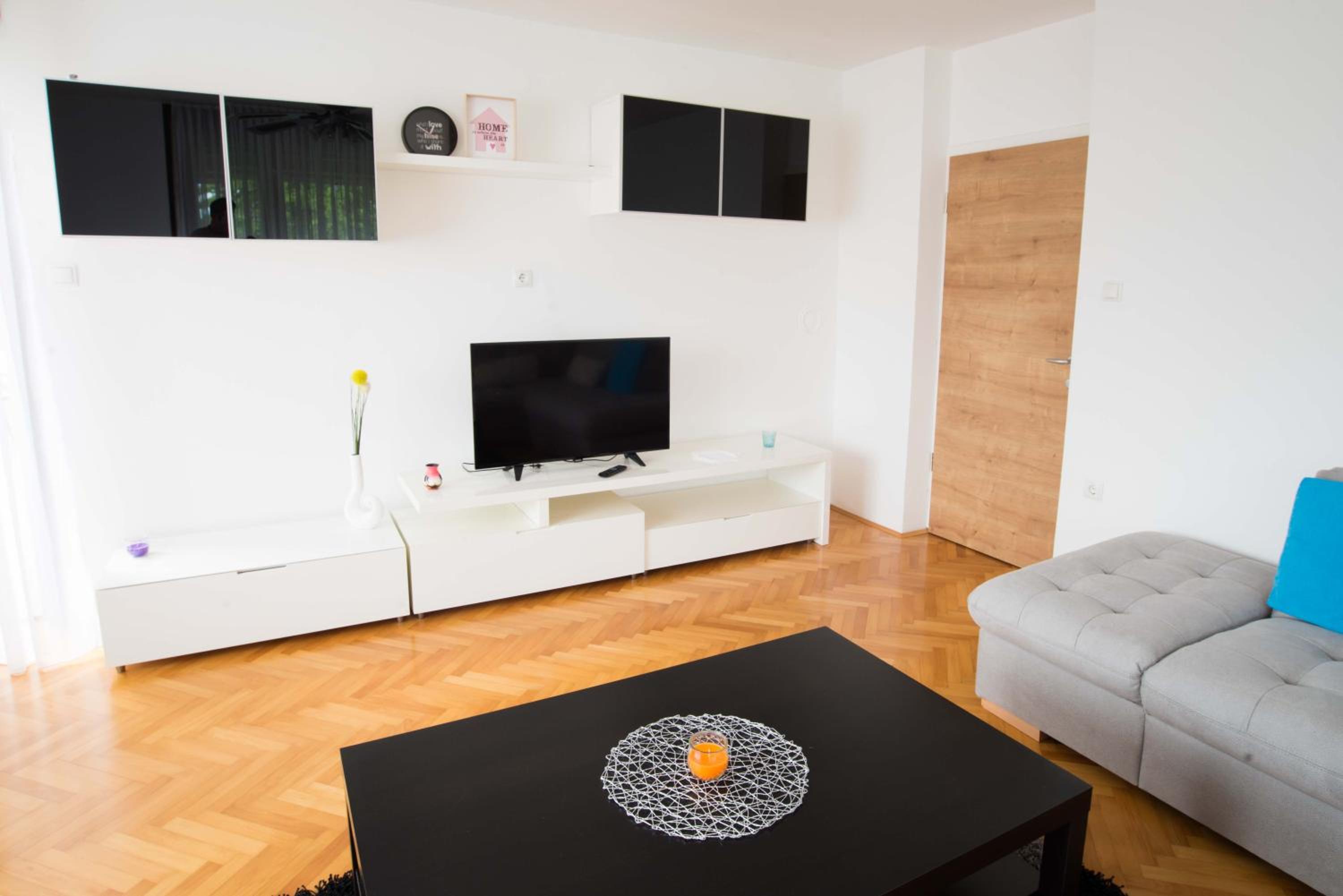 Apartma Ela view 4