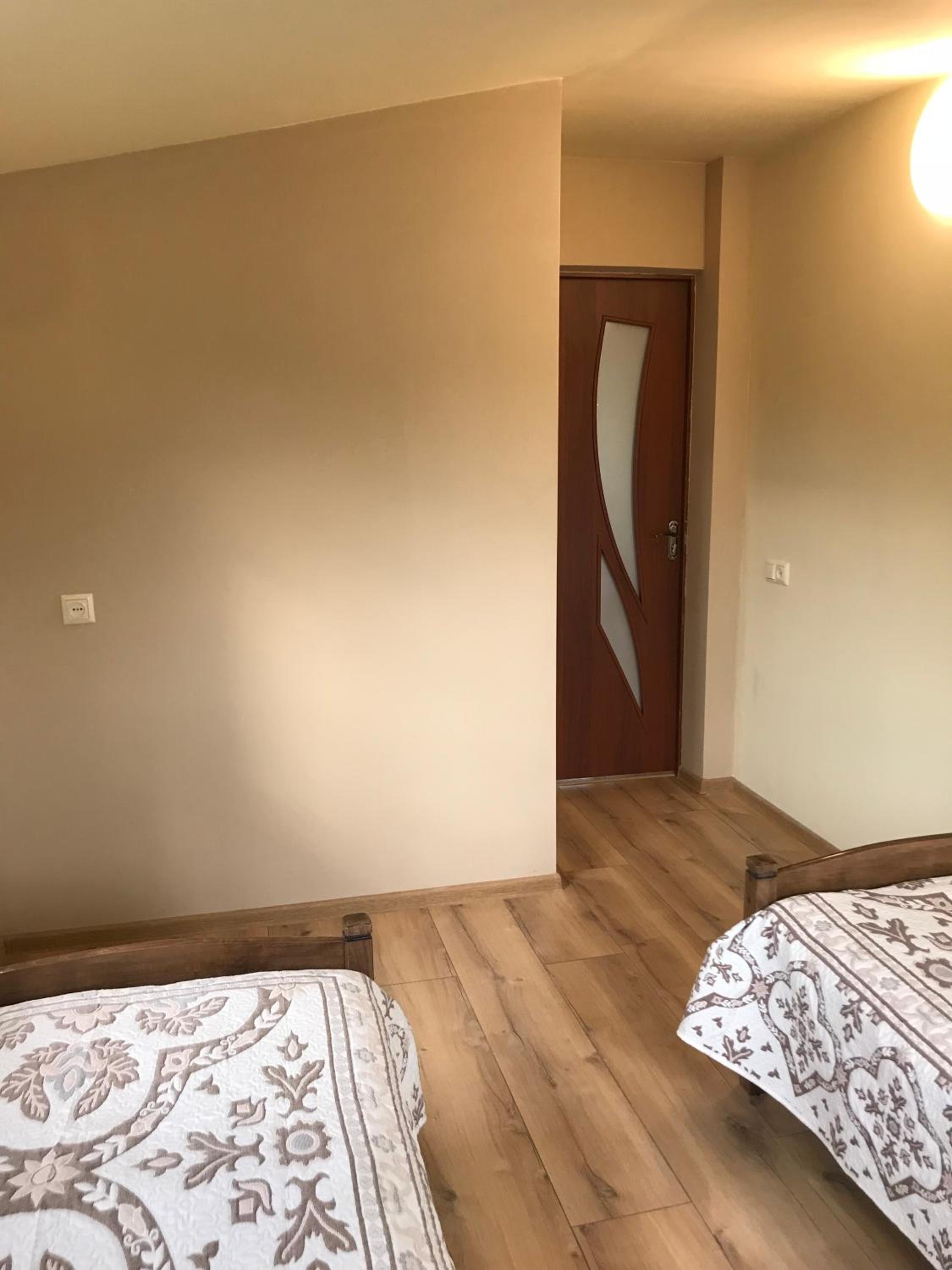 COMMUNE hotel