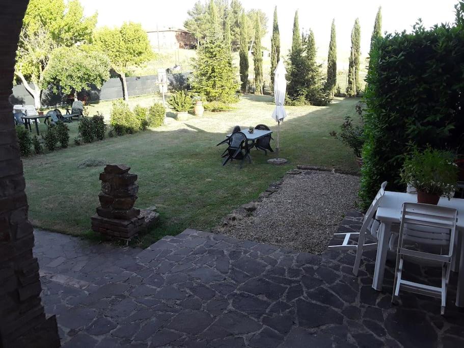 Photo 33