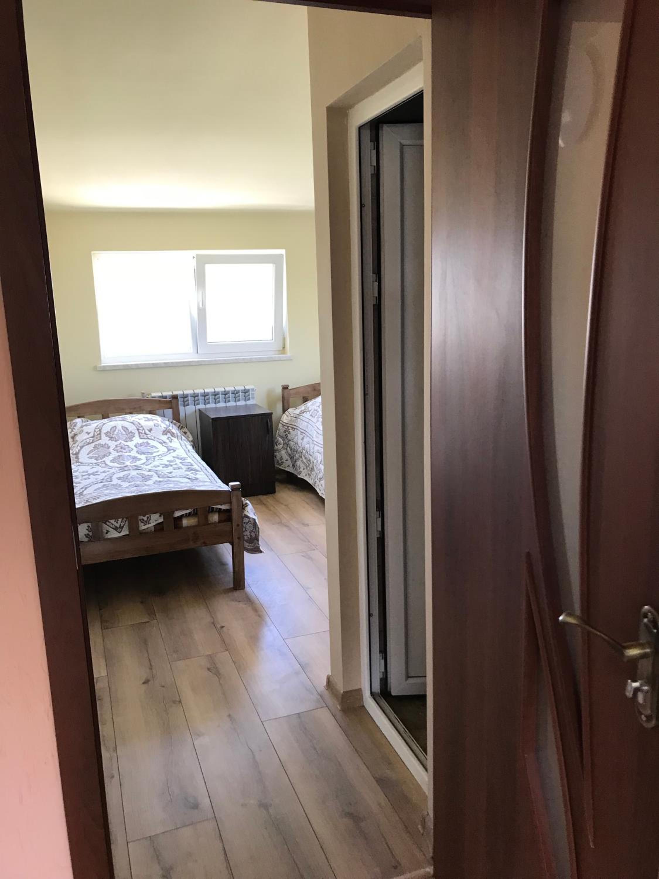 COMMUNE hotel