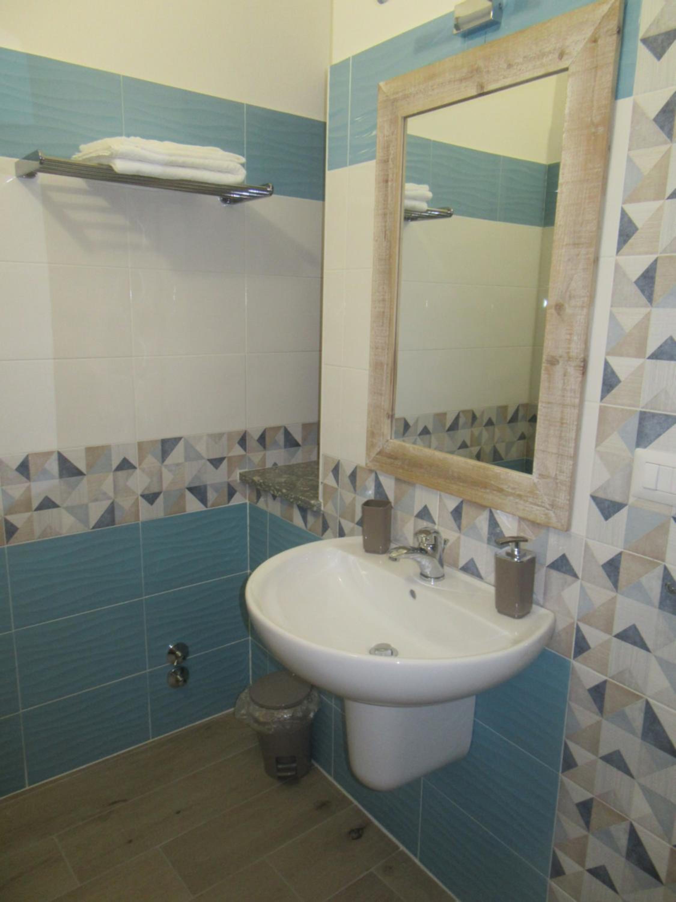 Photo 31