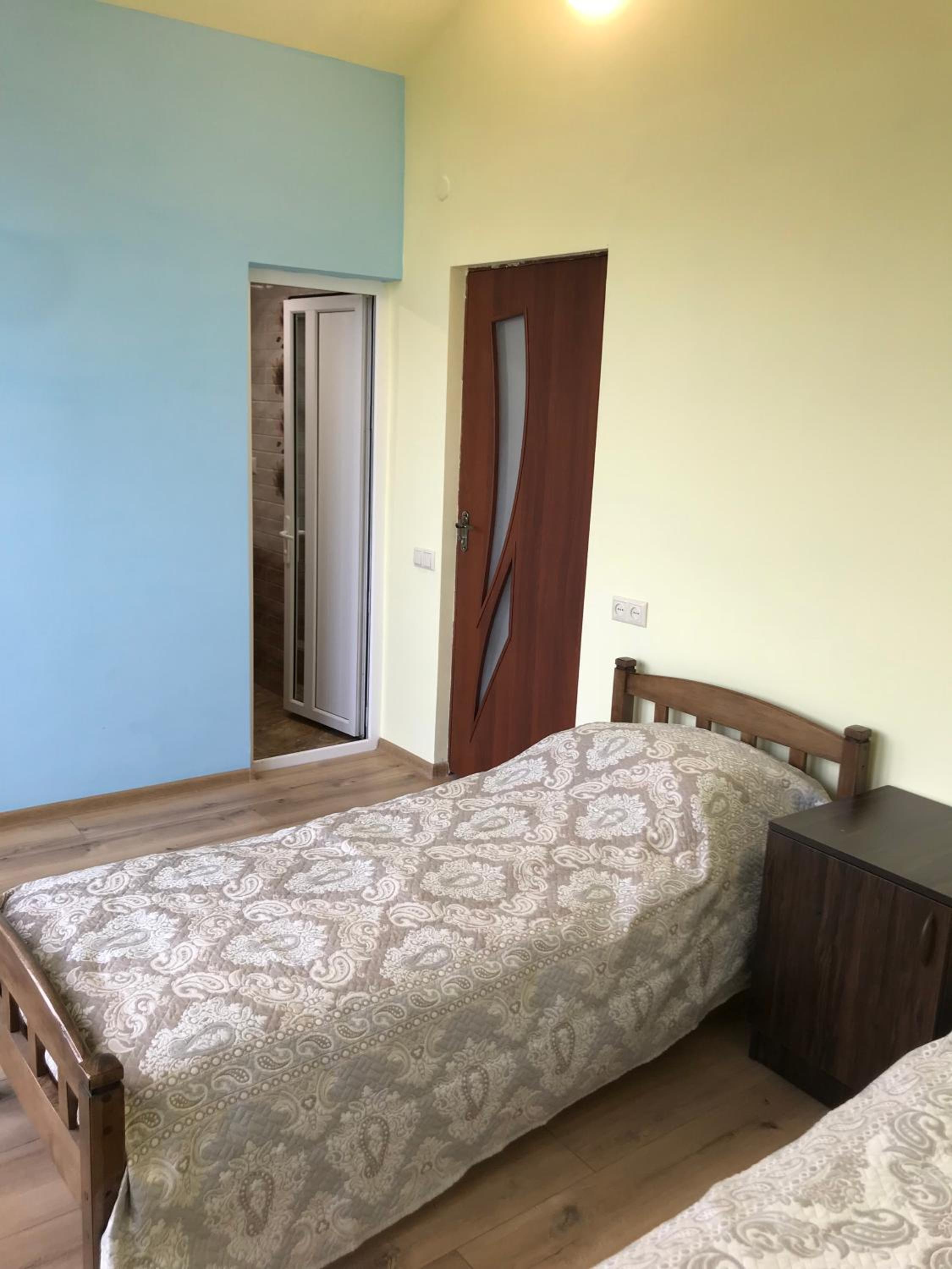COMMUNE hotel