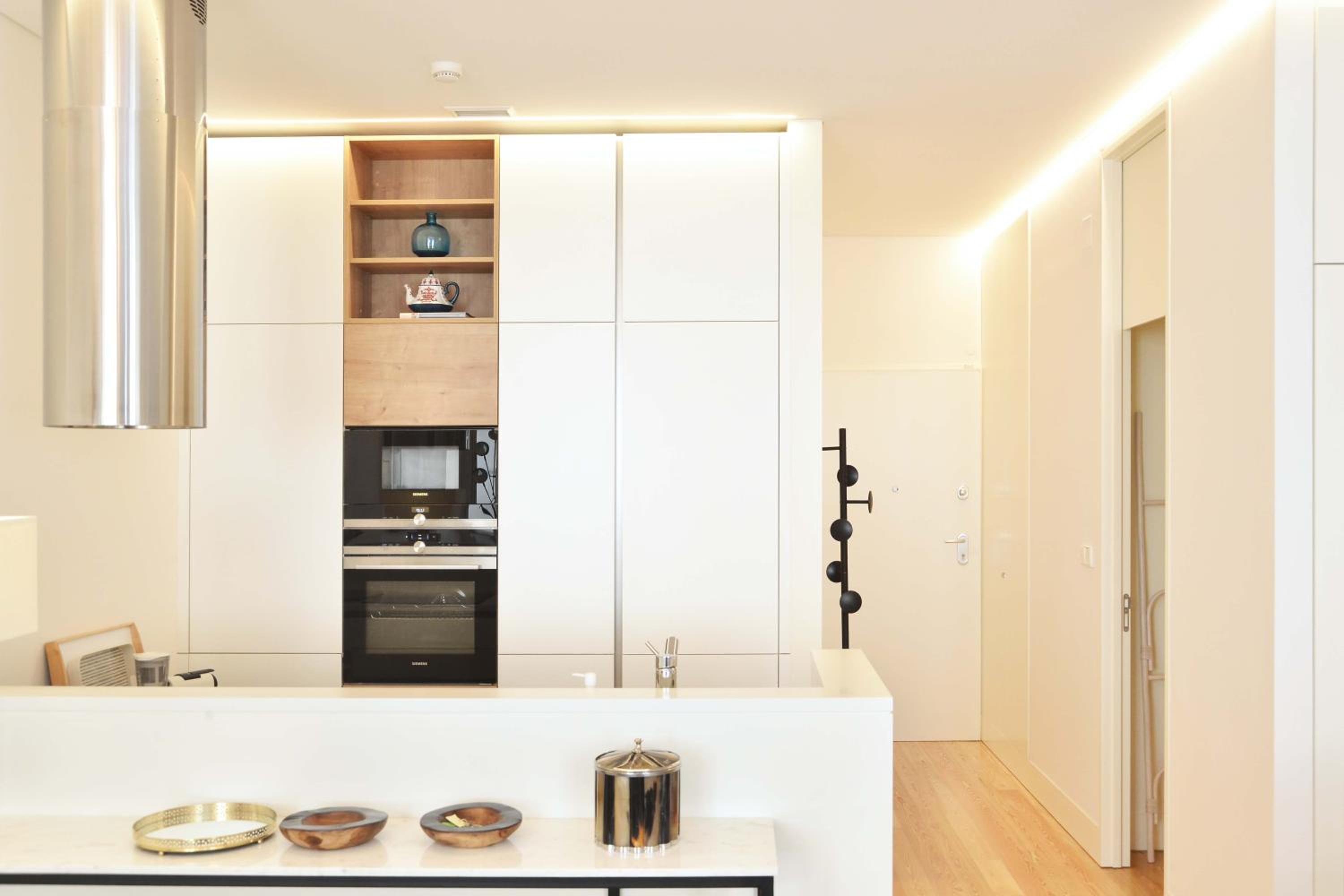 Trendy Chic - Checkinhome view 4