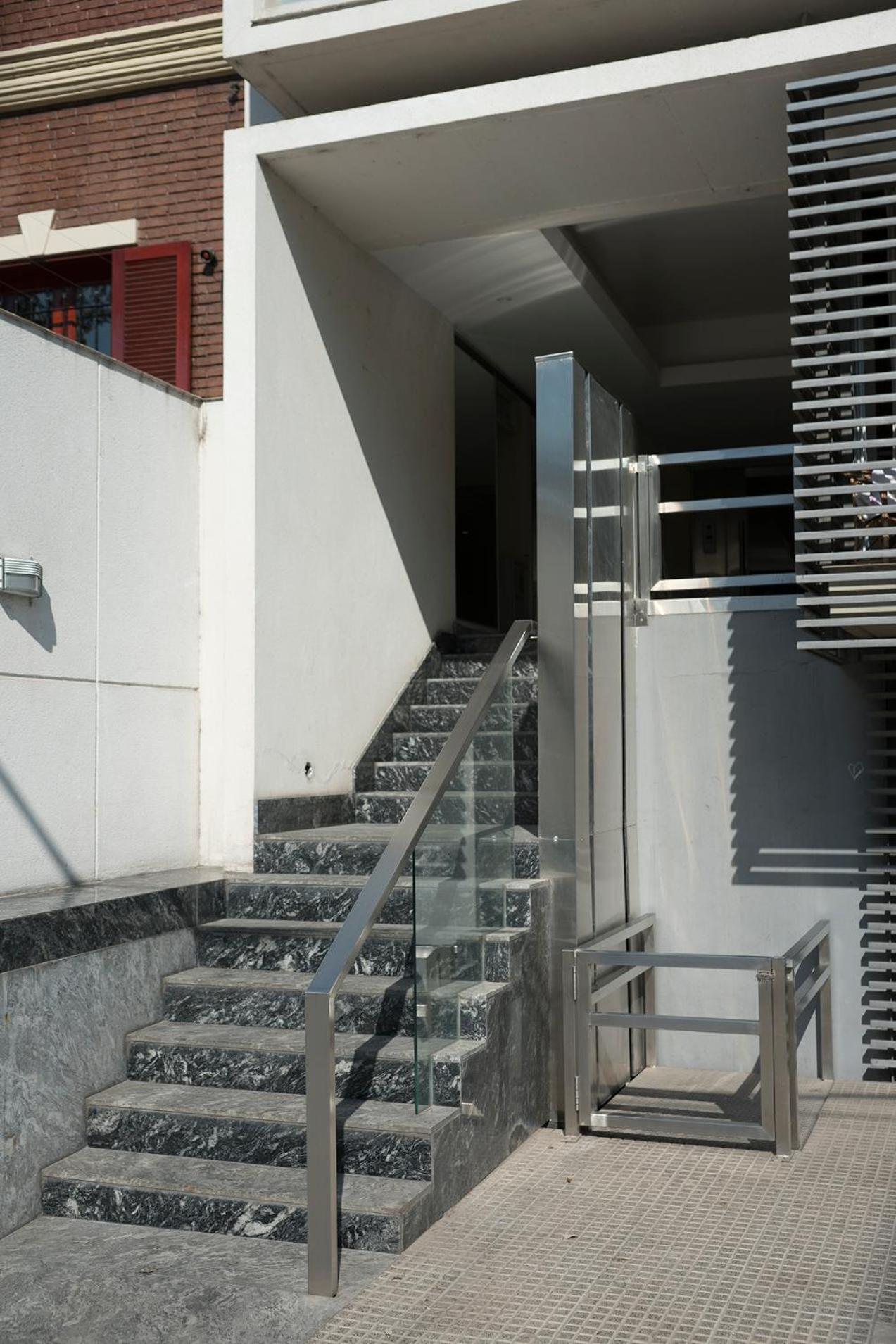 Hotel Apart Bicentenario - Image 1