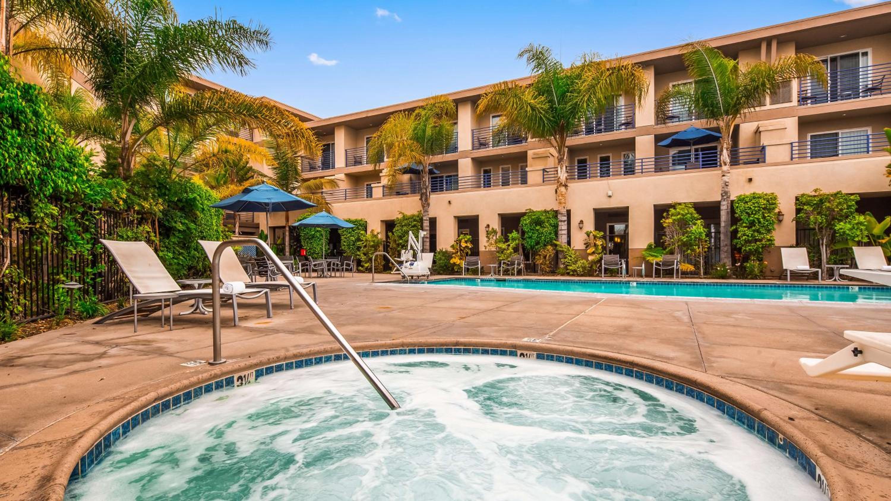 Best Western Plus Marina Gateway Hotel - Property Image 17